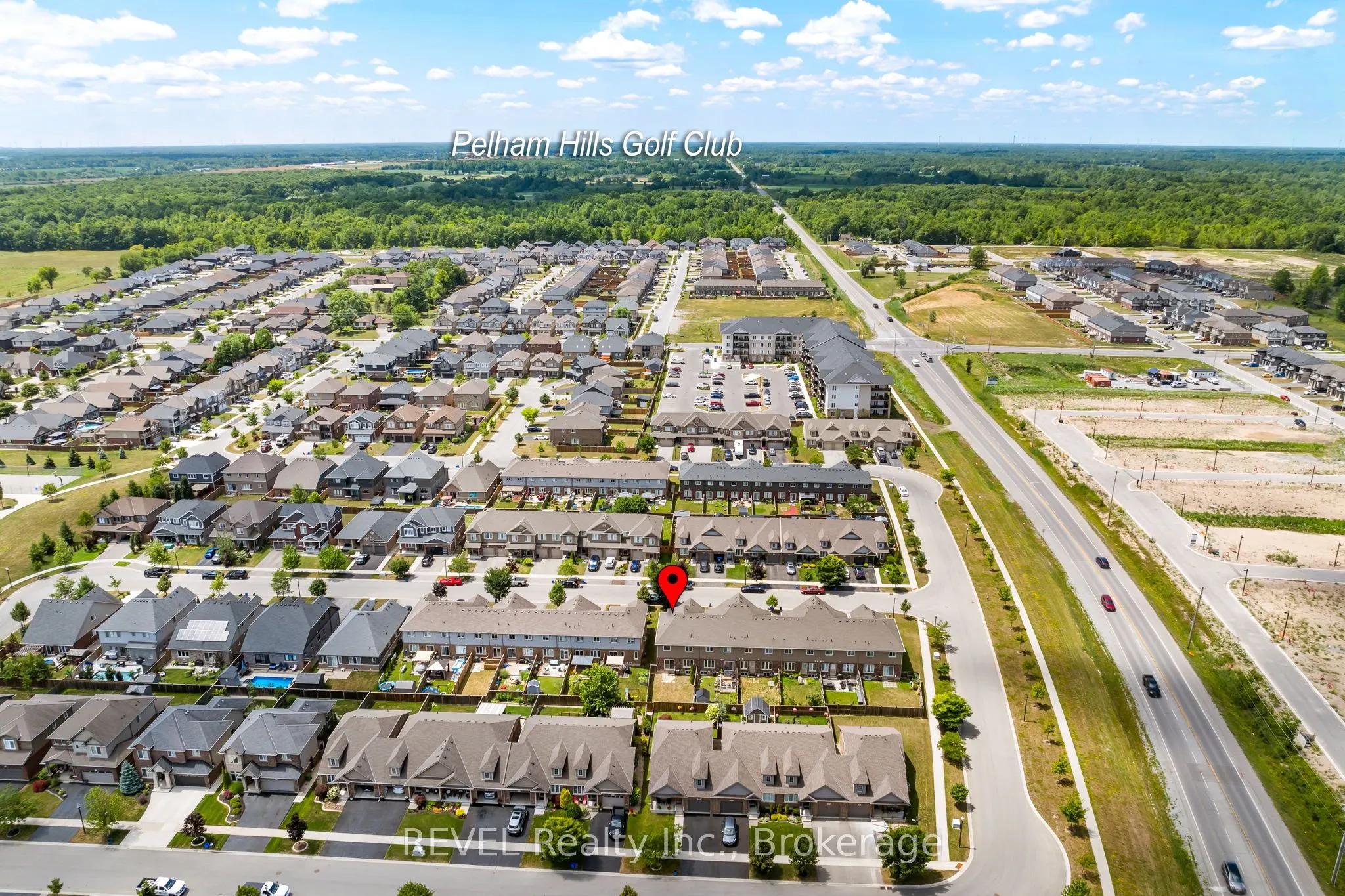 124 Roselawn Crescent