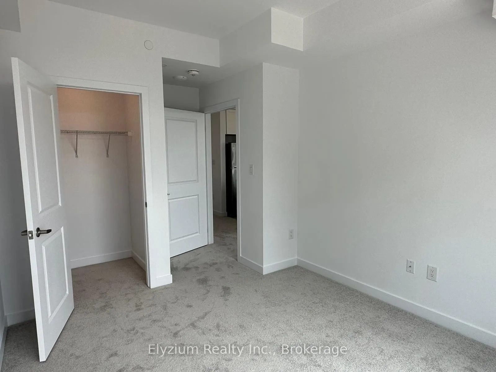 460 Dundas Street E, #330