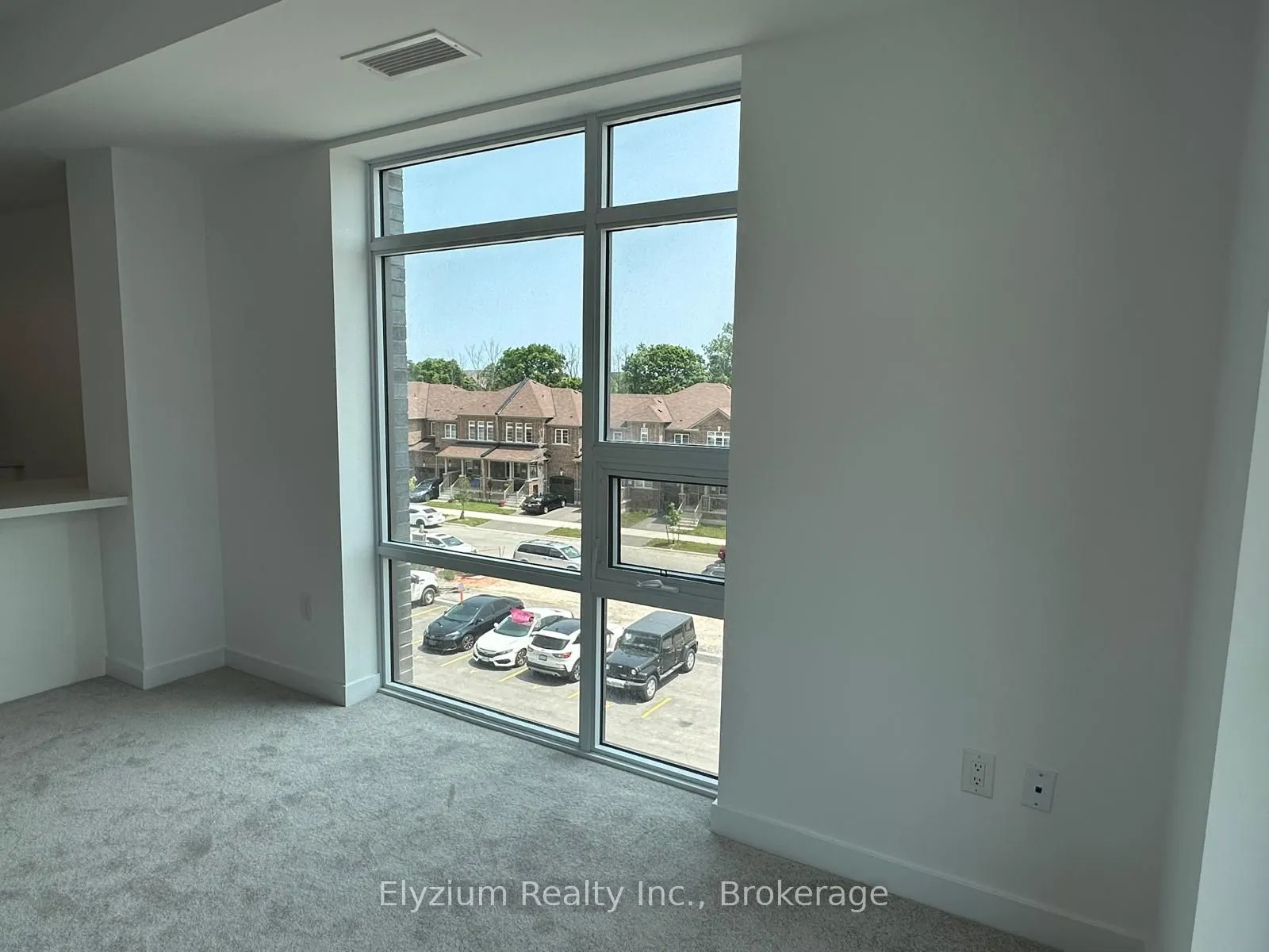 460 Dundas Street E, #330