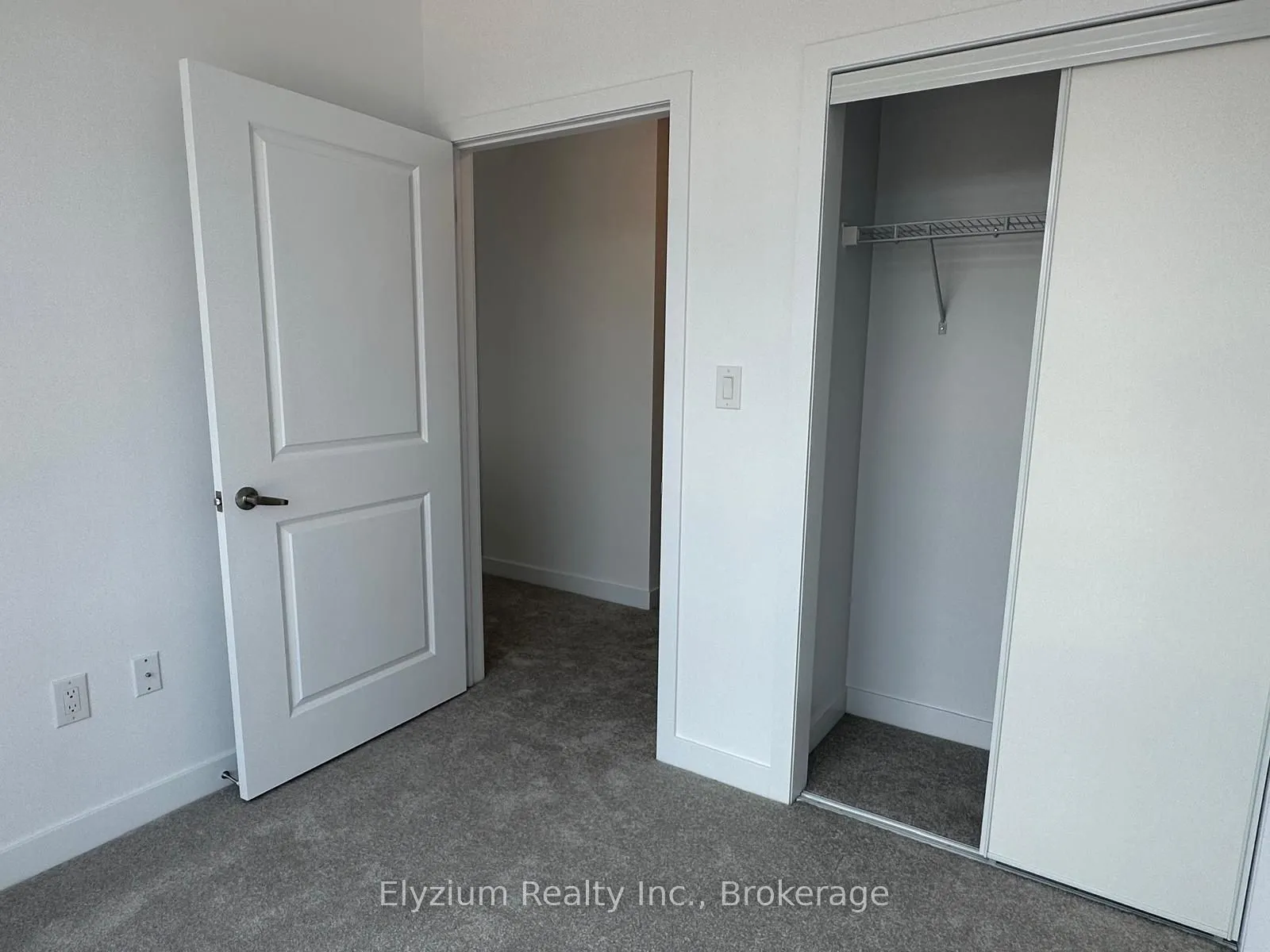 460 Dundas Street E, #330