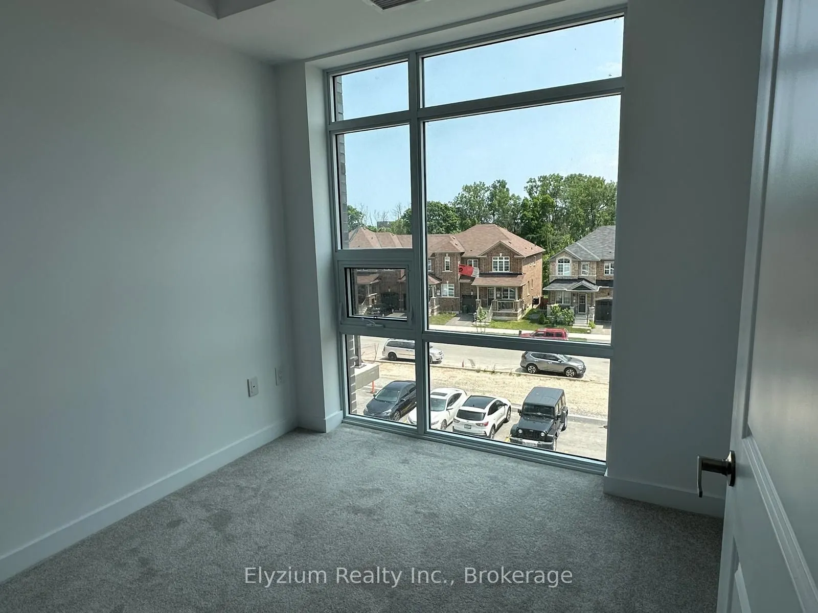 460 Dundas Street E, #330