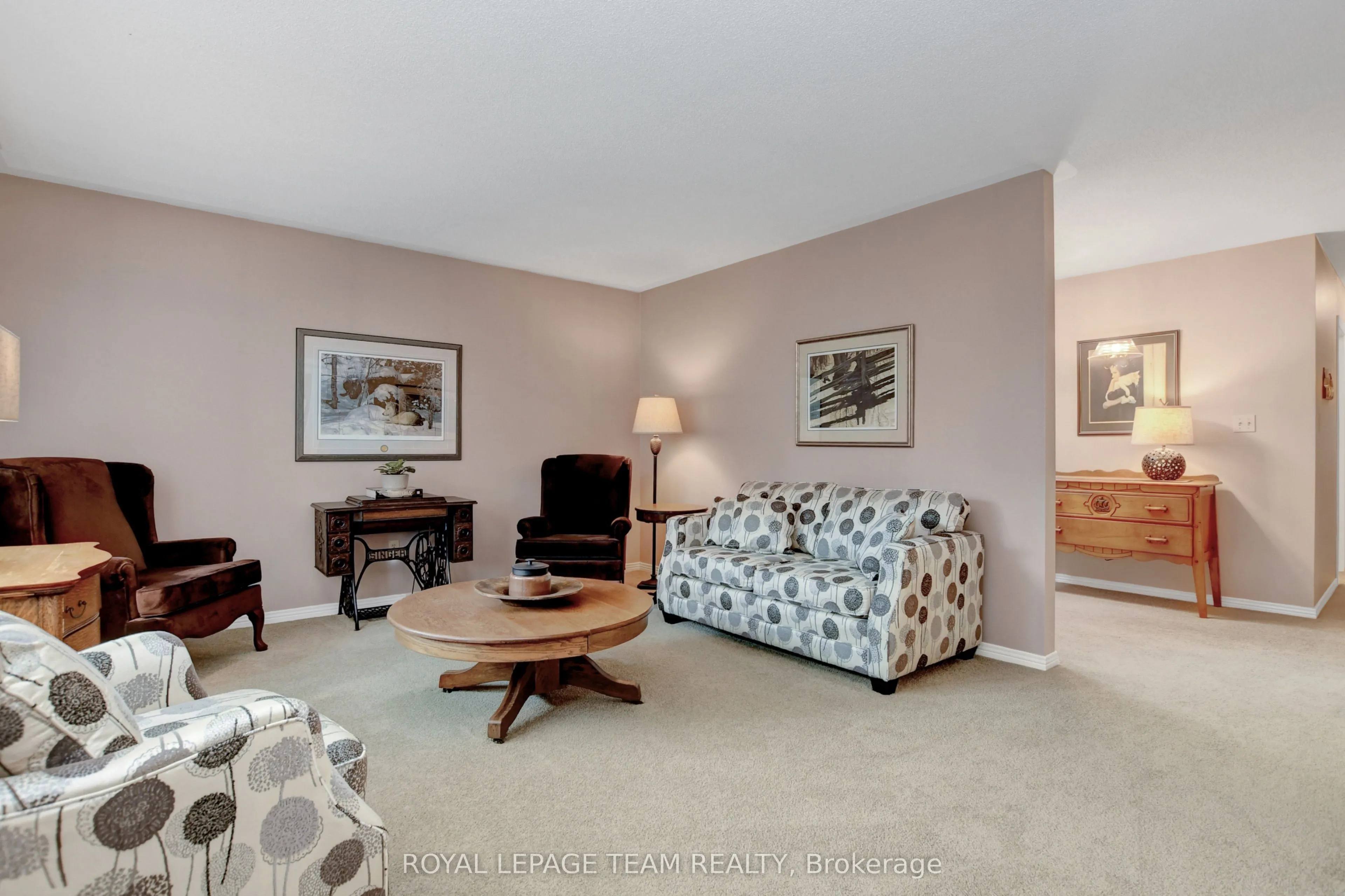 1043 County rd 44 Road E