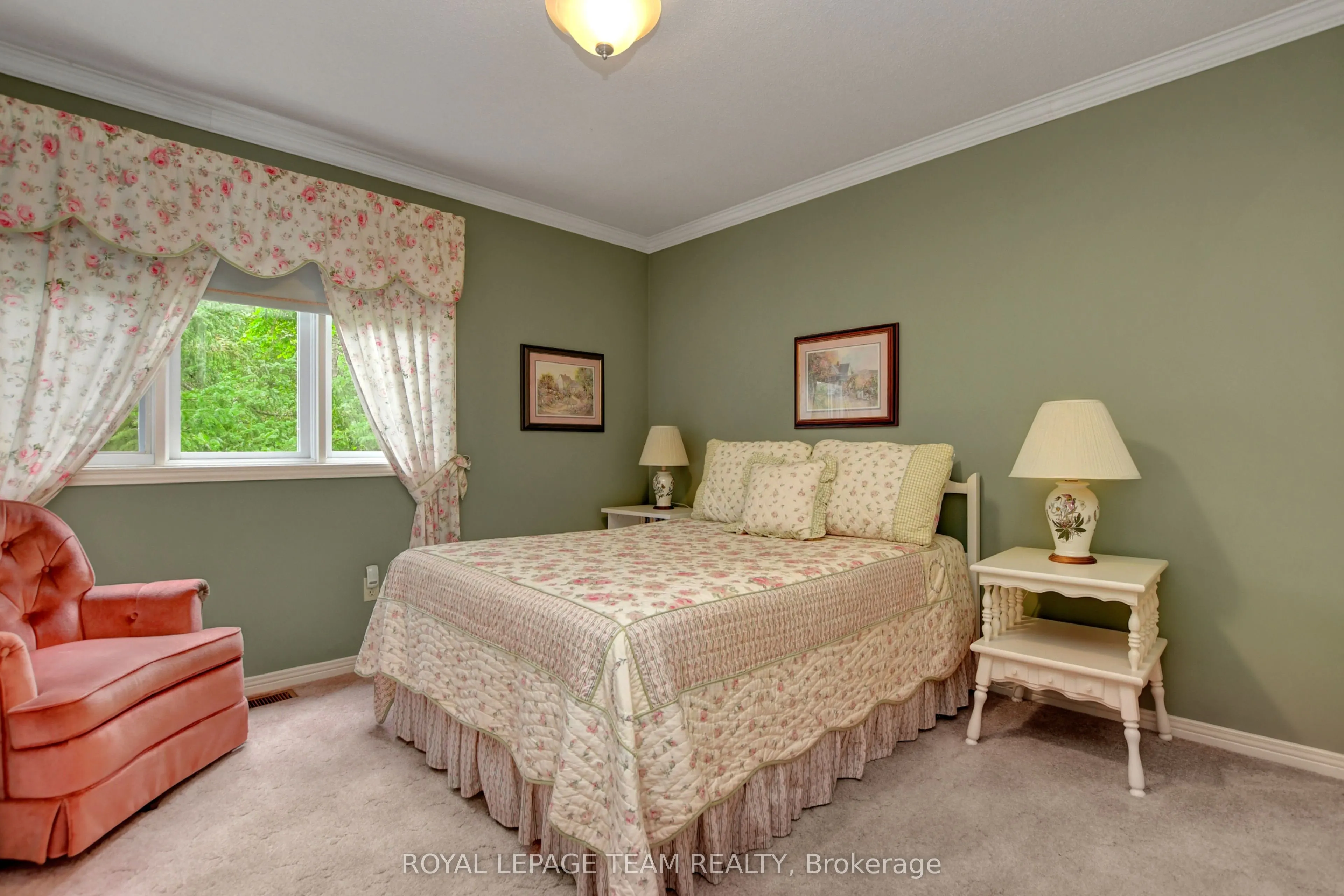 1043 County rd 44 Road E