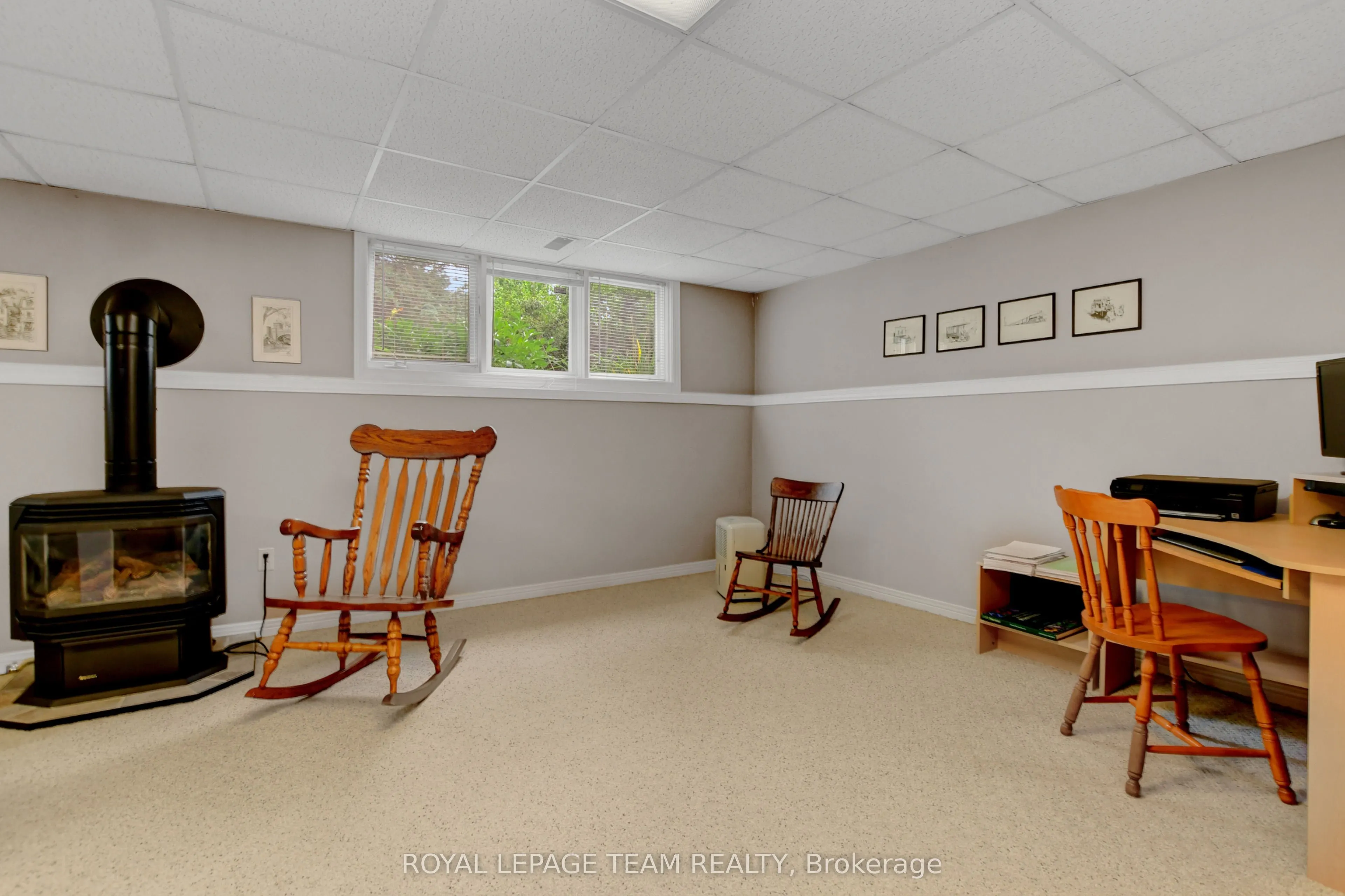 1043 County rd 44 Road E
