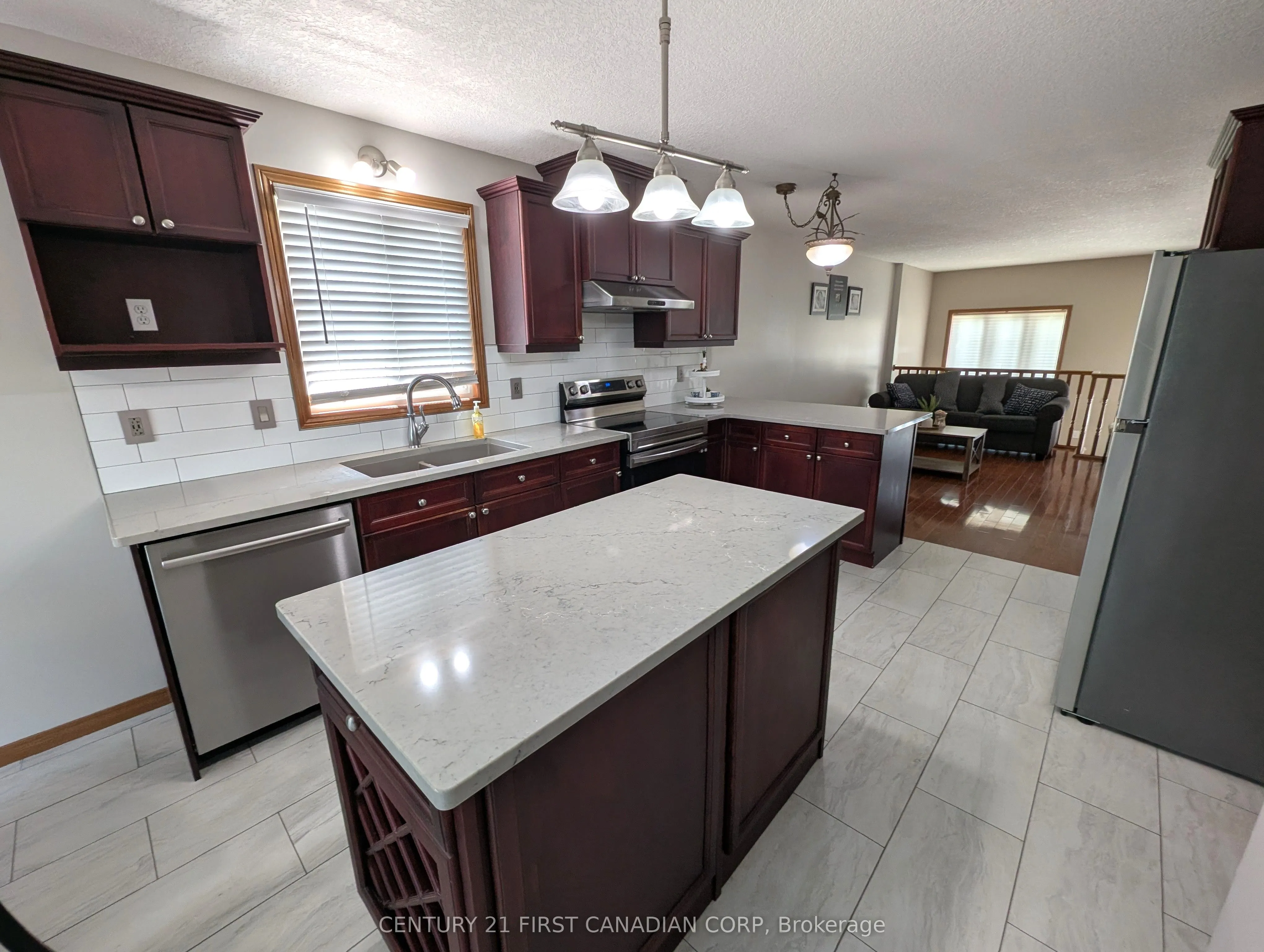 55 Queensway Drive
