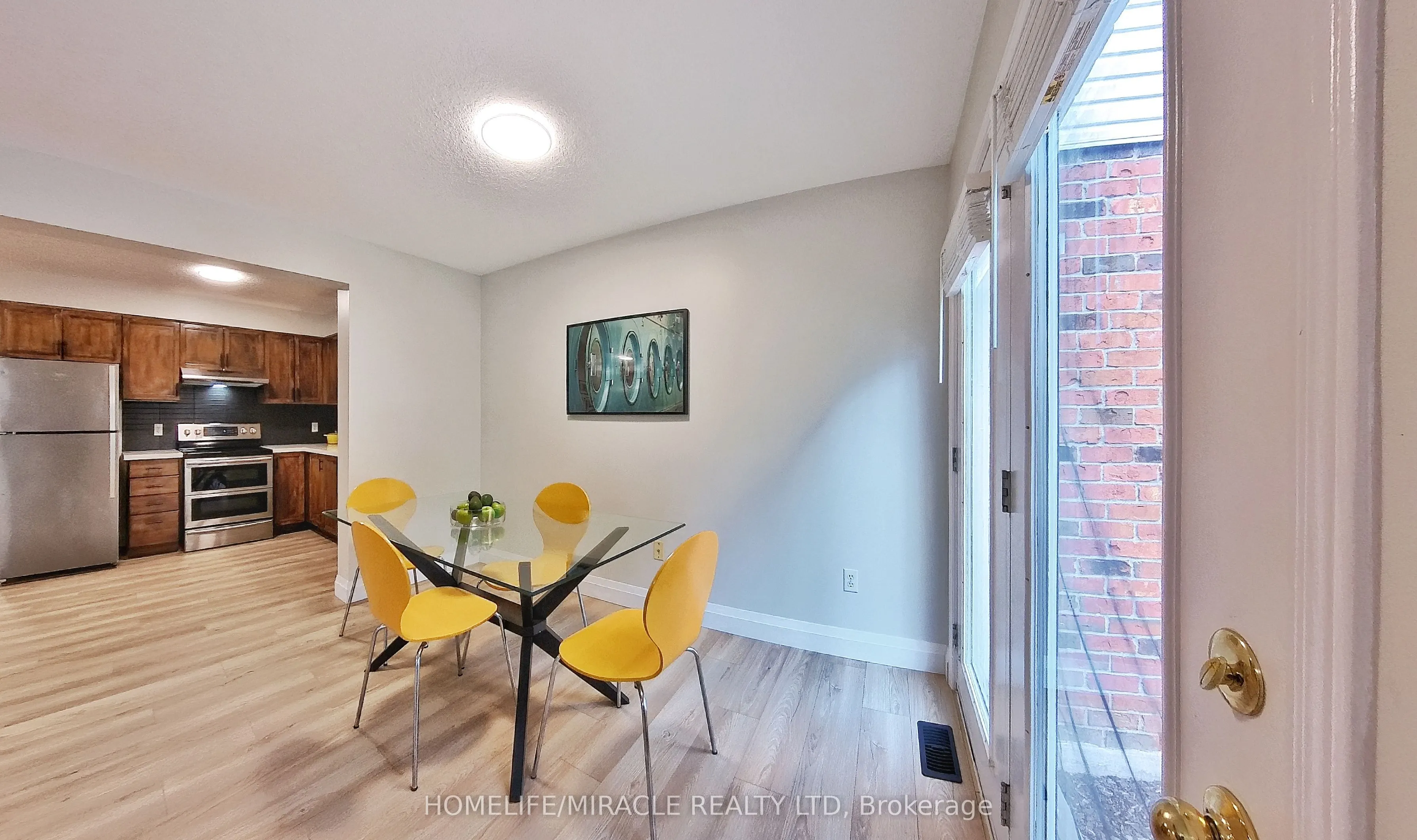470 Annapolis Court