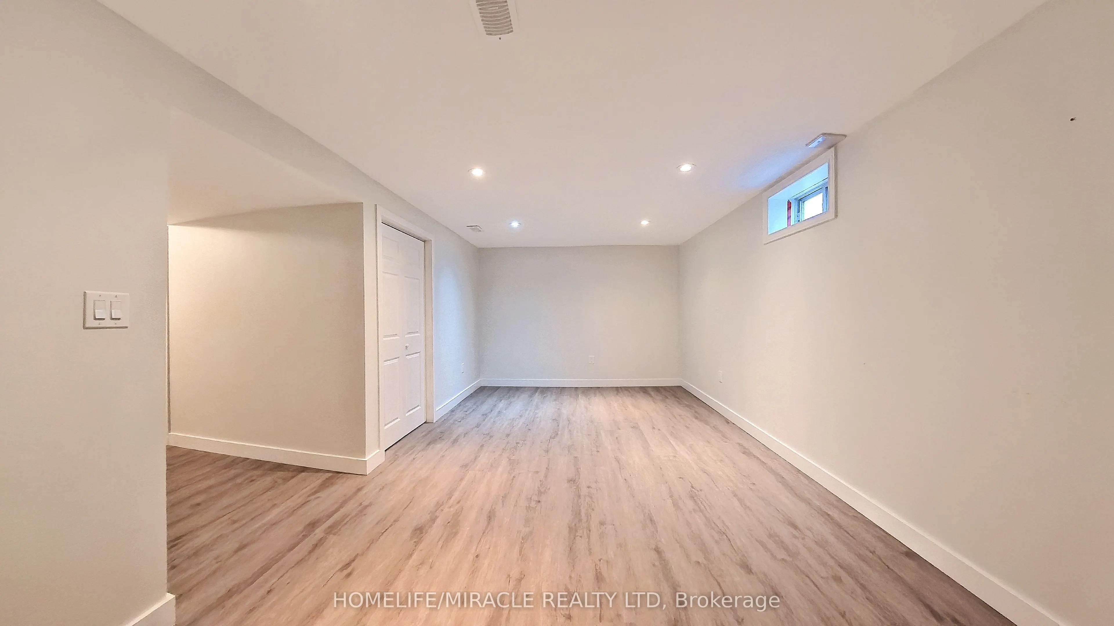 470 Annapolis Court