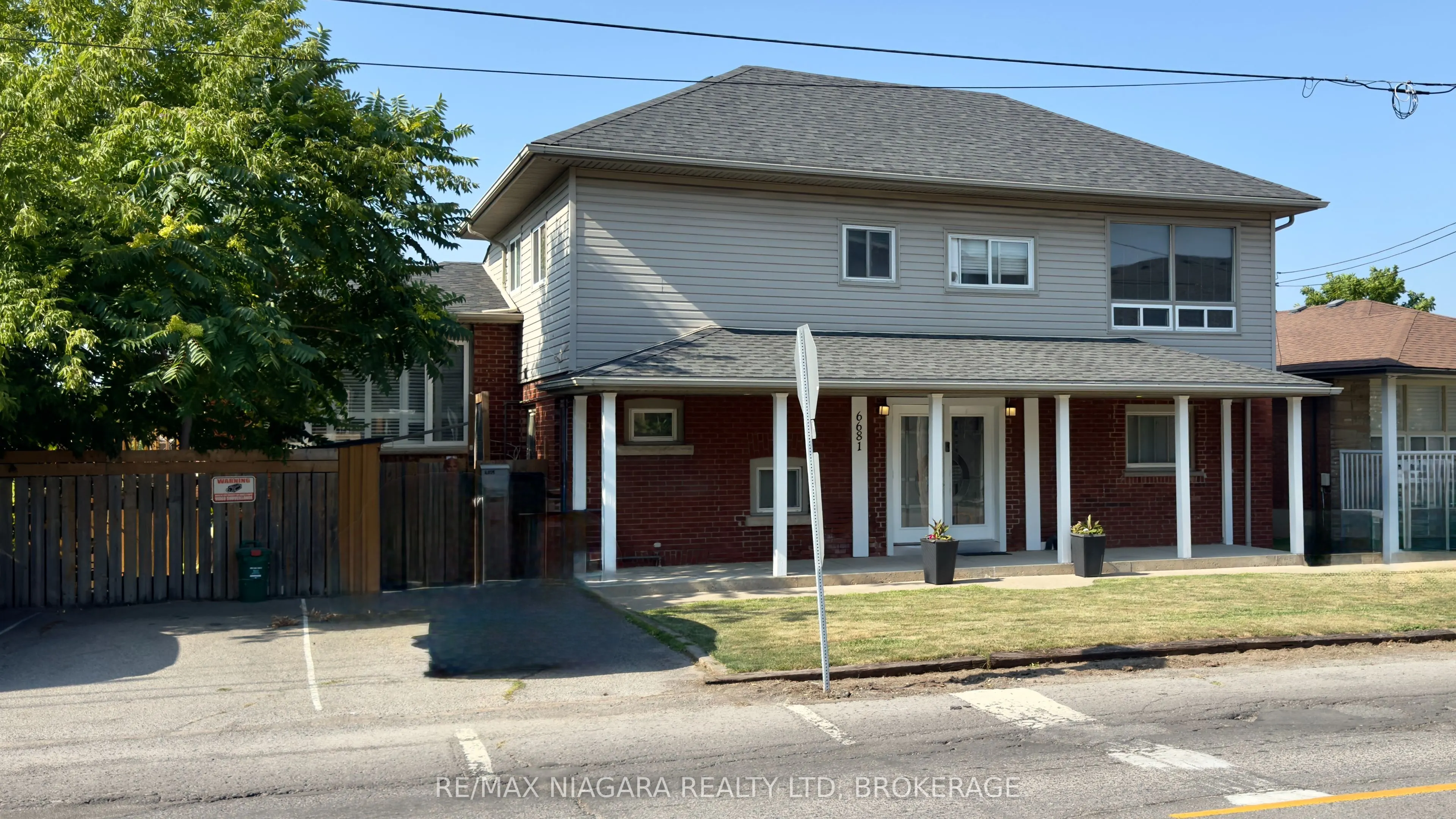 6681 Frederica Street