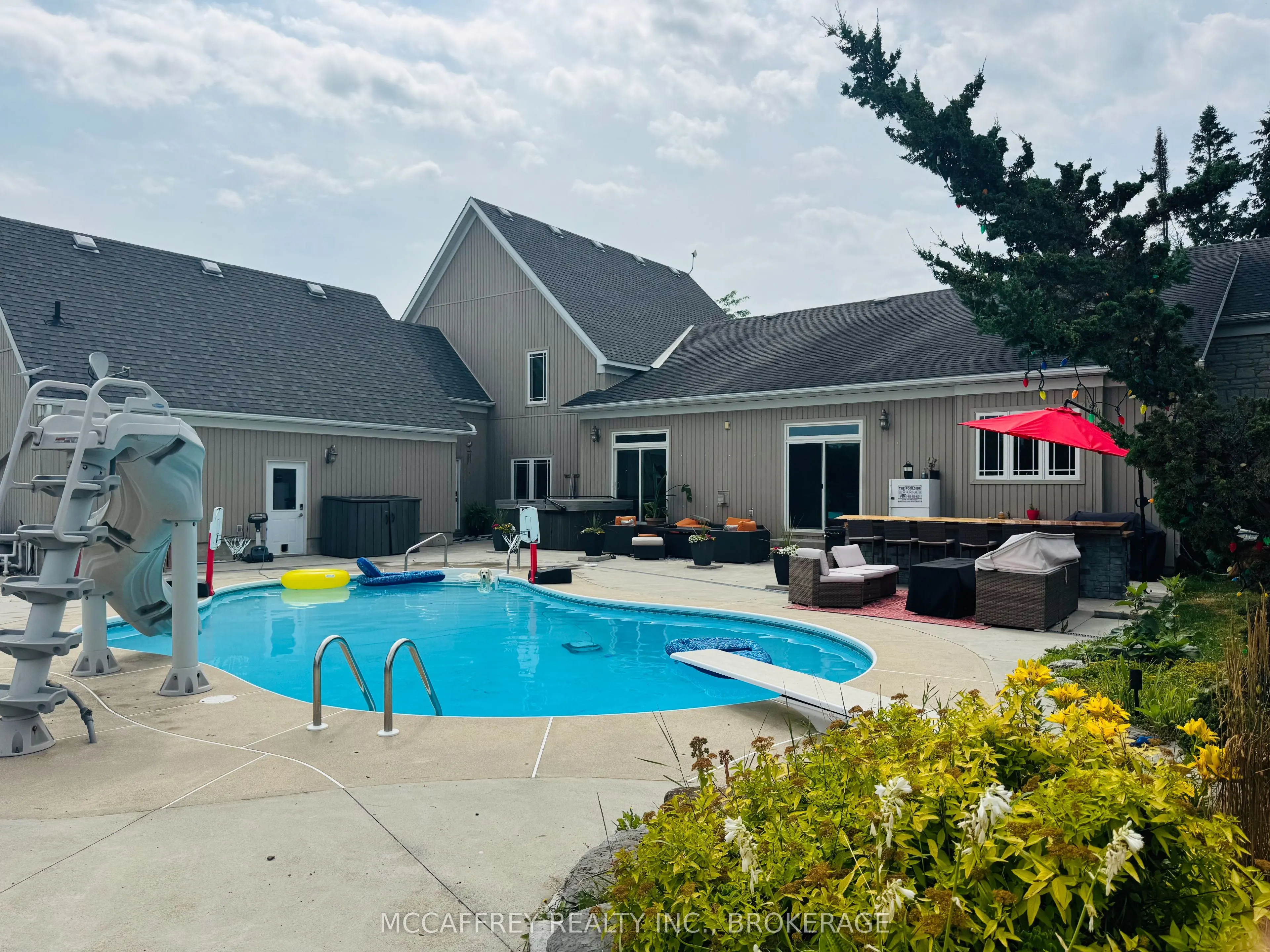 3994 HOWES Road