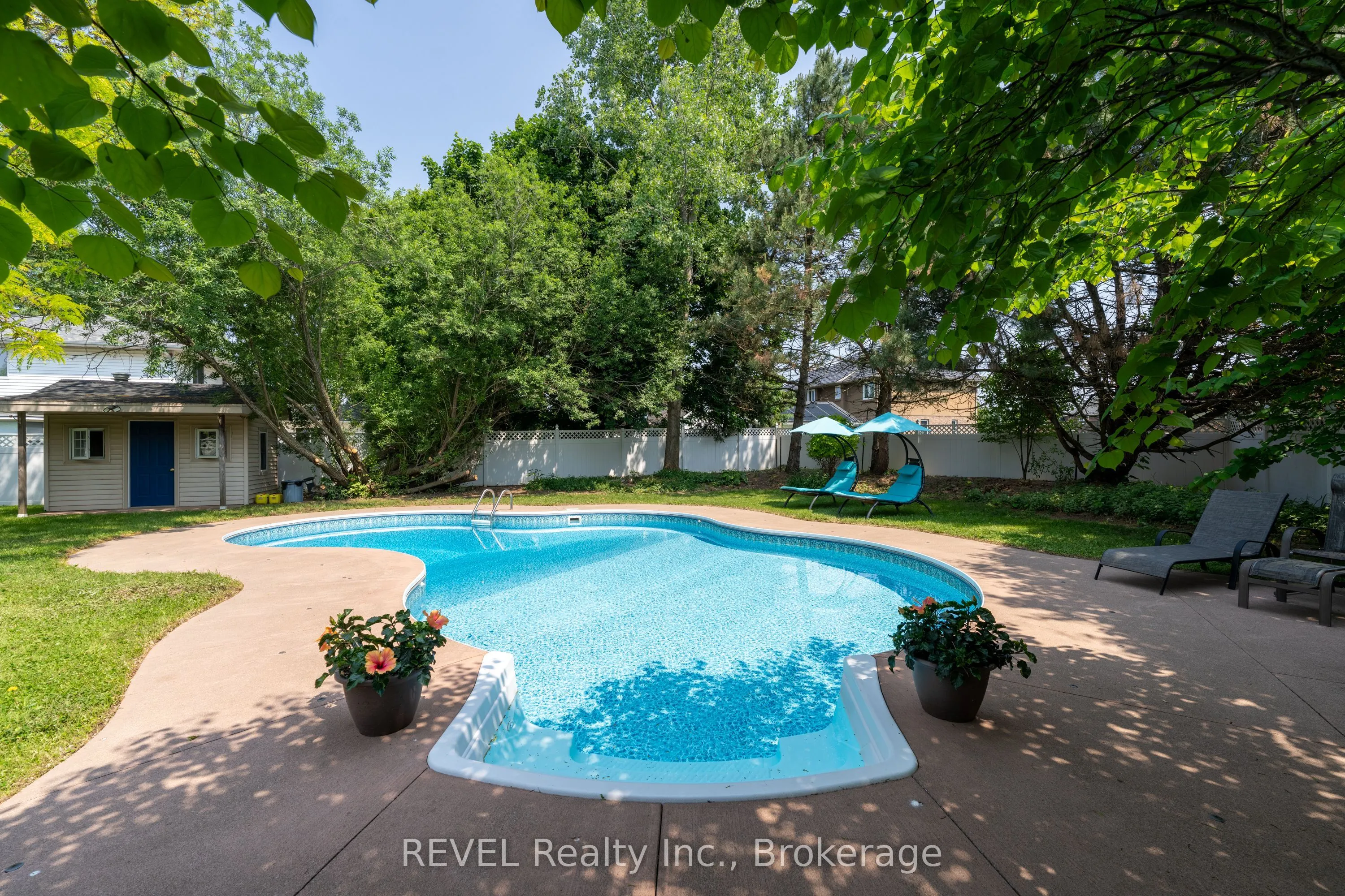 8055 Mount Carmel Boulevard