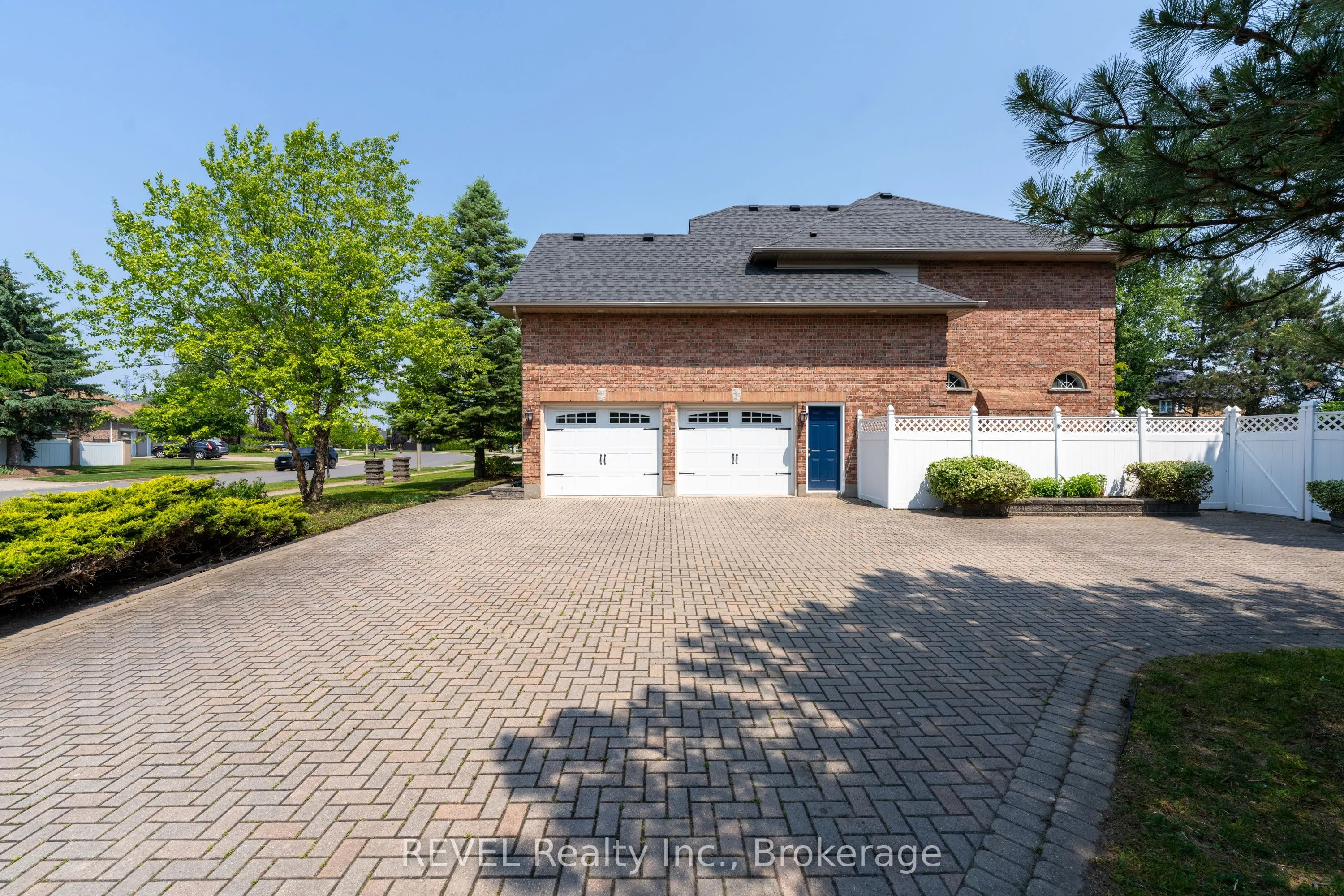 8055 Mount Carmel Boulevard