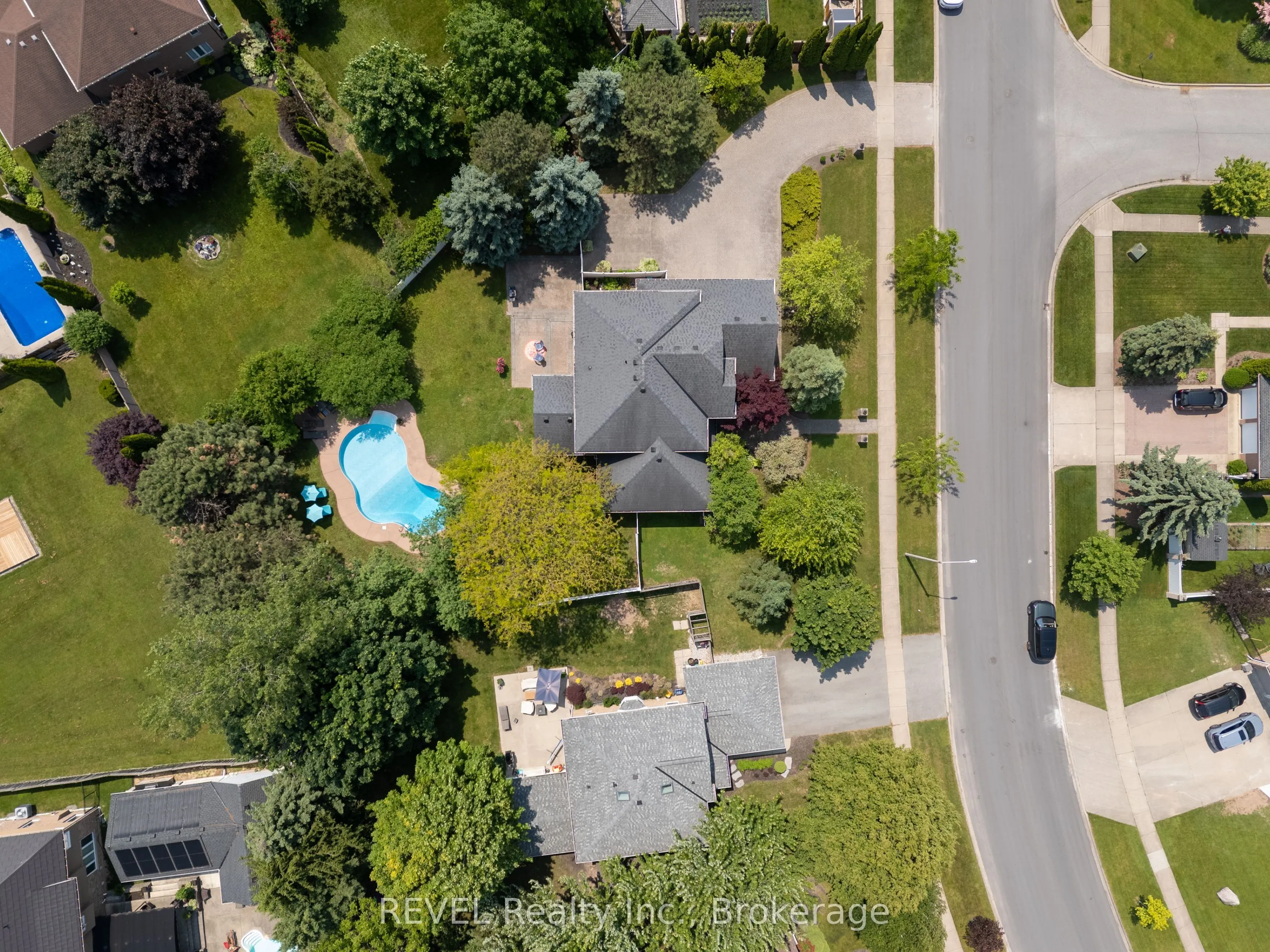 8055 Mount Carmel Boulevard