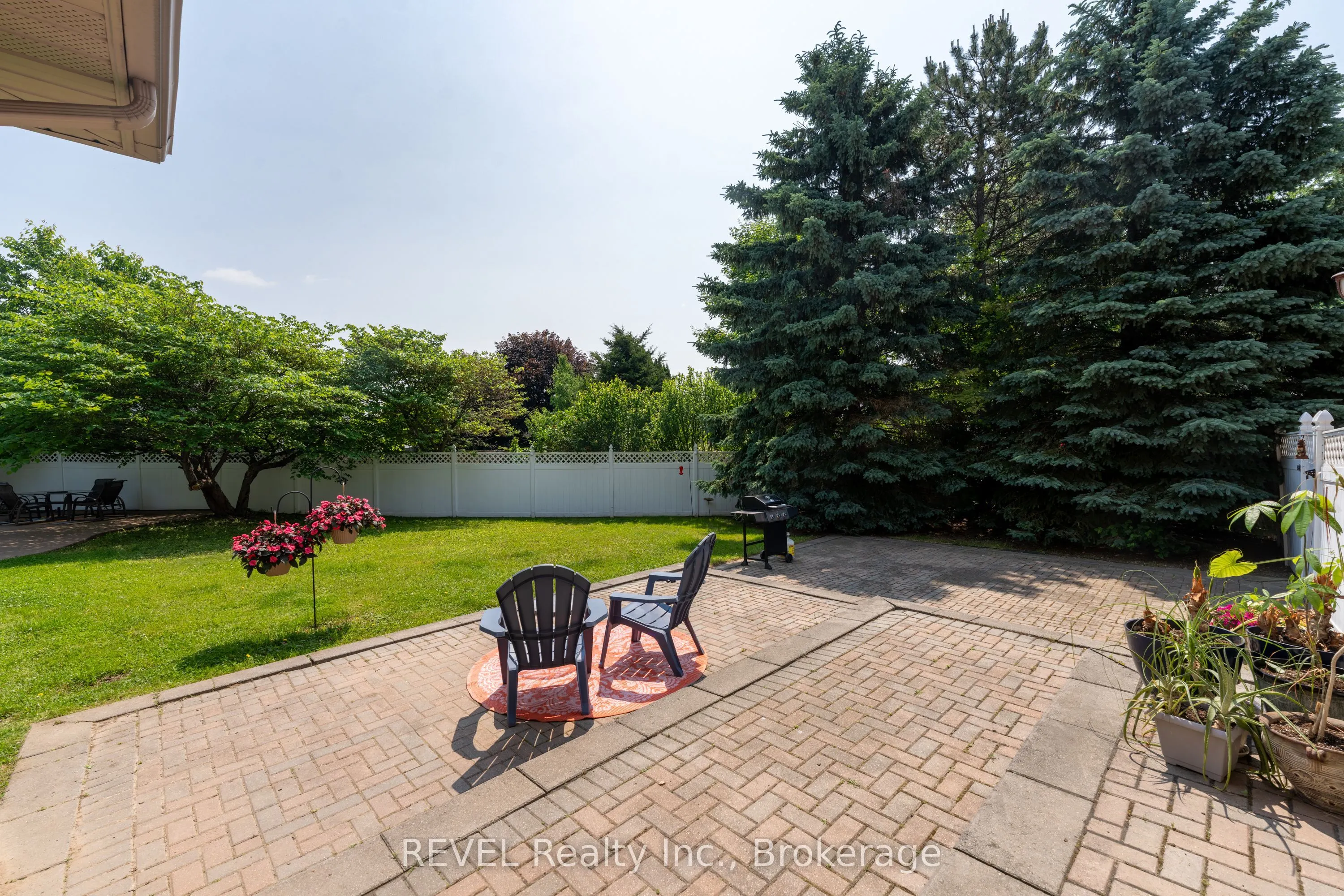 8055 Mount Carmel Boulevard