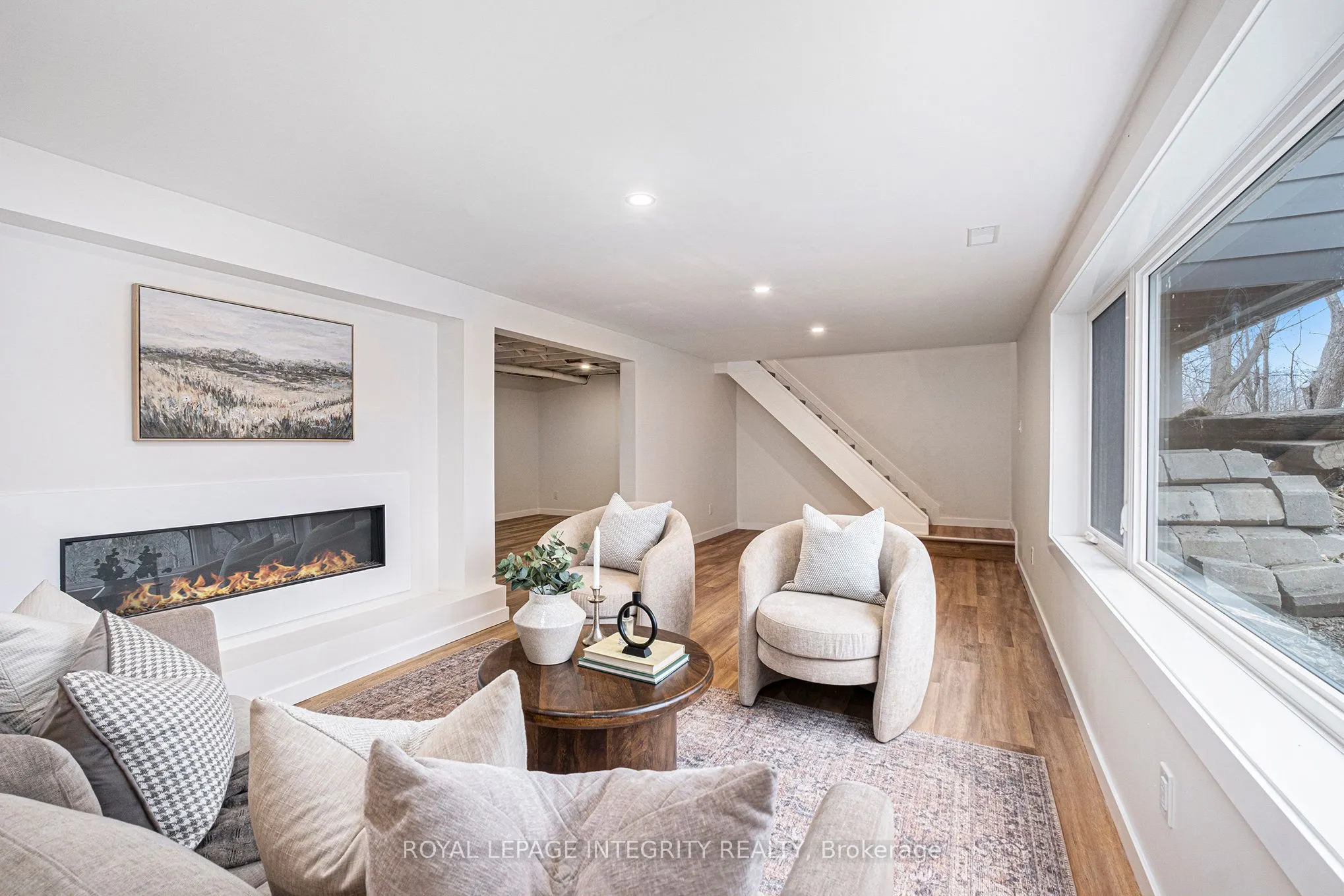 17 Lockview Road