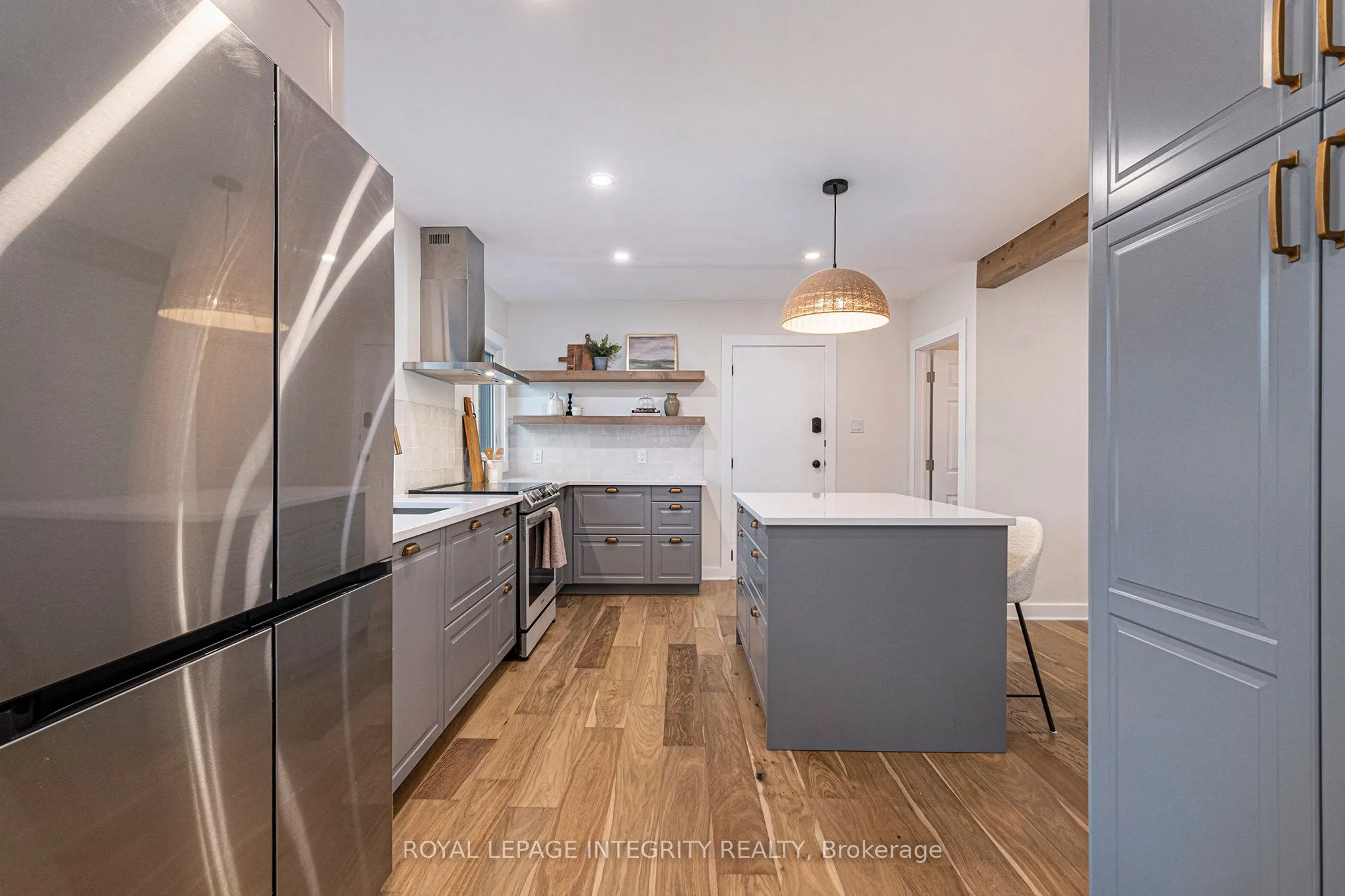 17 Lockview Road