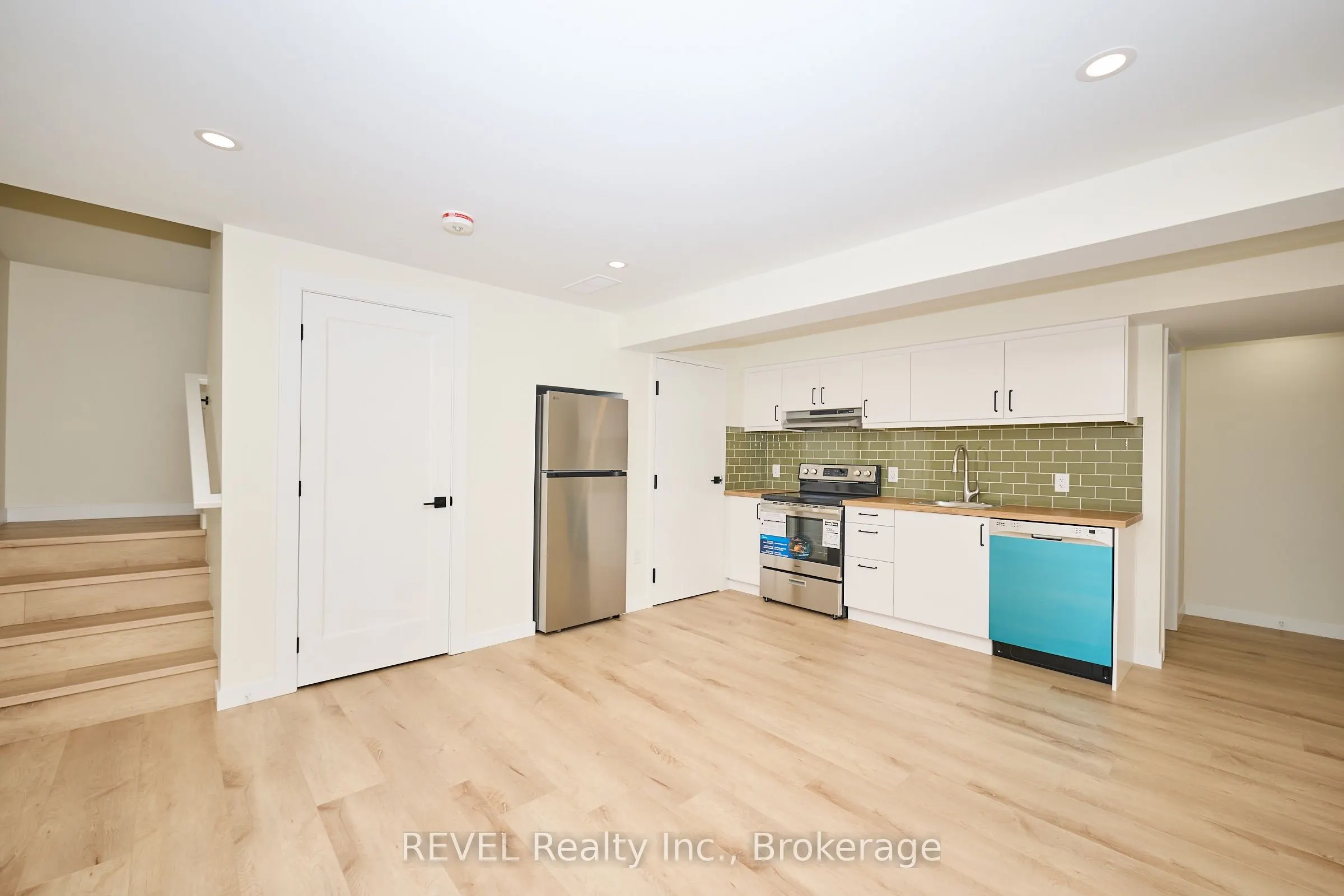 4650 Belfast Avenue, #Lower Unit