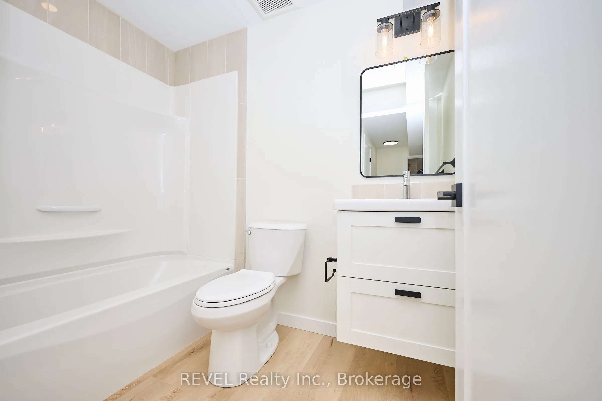 4650 Belfast Avenue, #Lower Unit