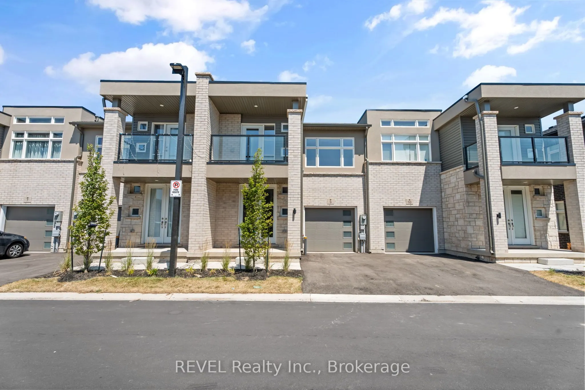 5672 Dorchester Road, #9