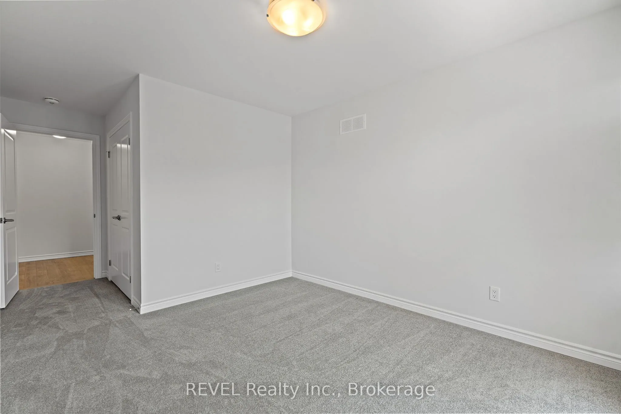5672 Dorchester Road, #9