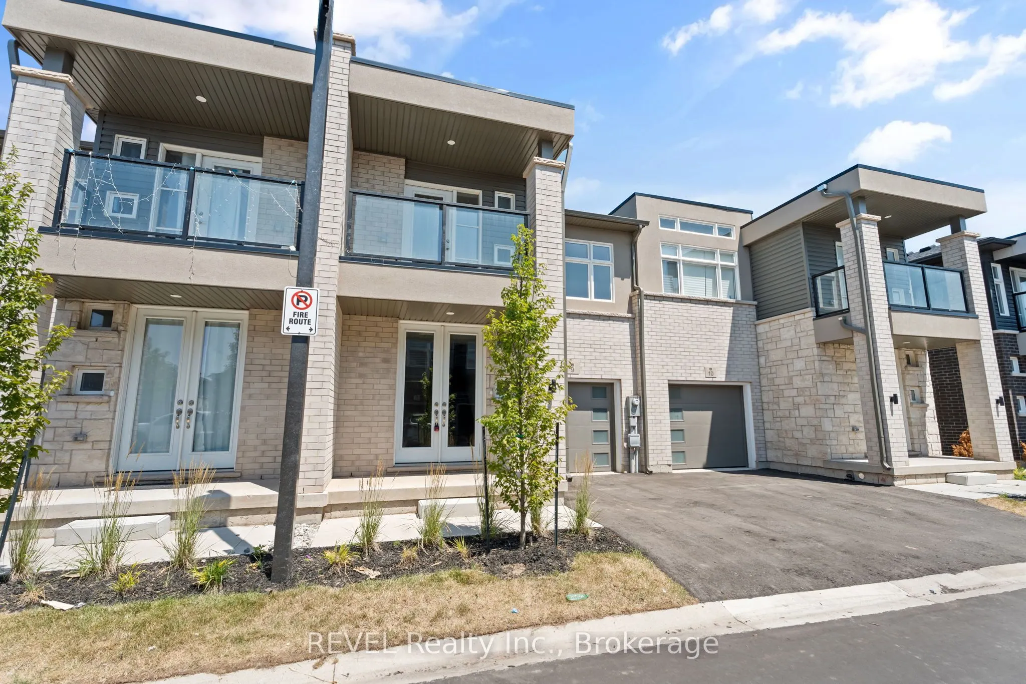 5672 Dorchester Road, #9