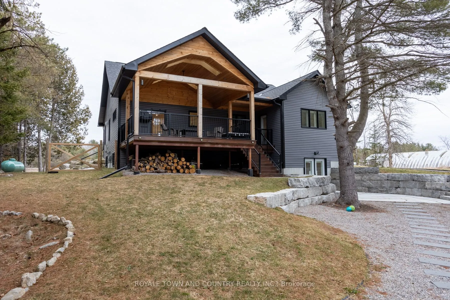 552 County Road 40