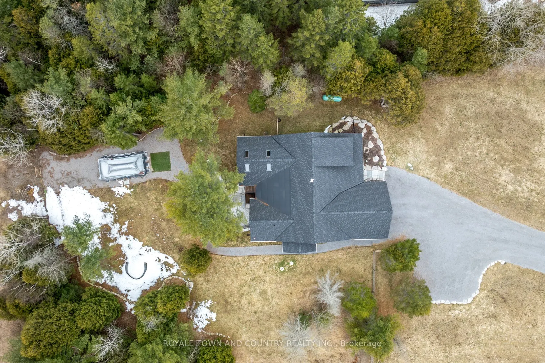 552 County Road 40