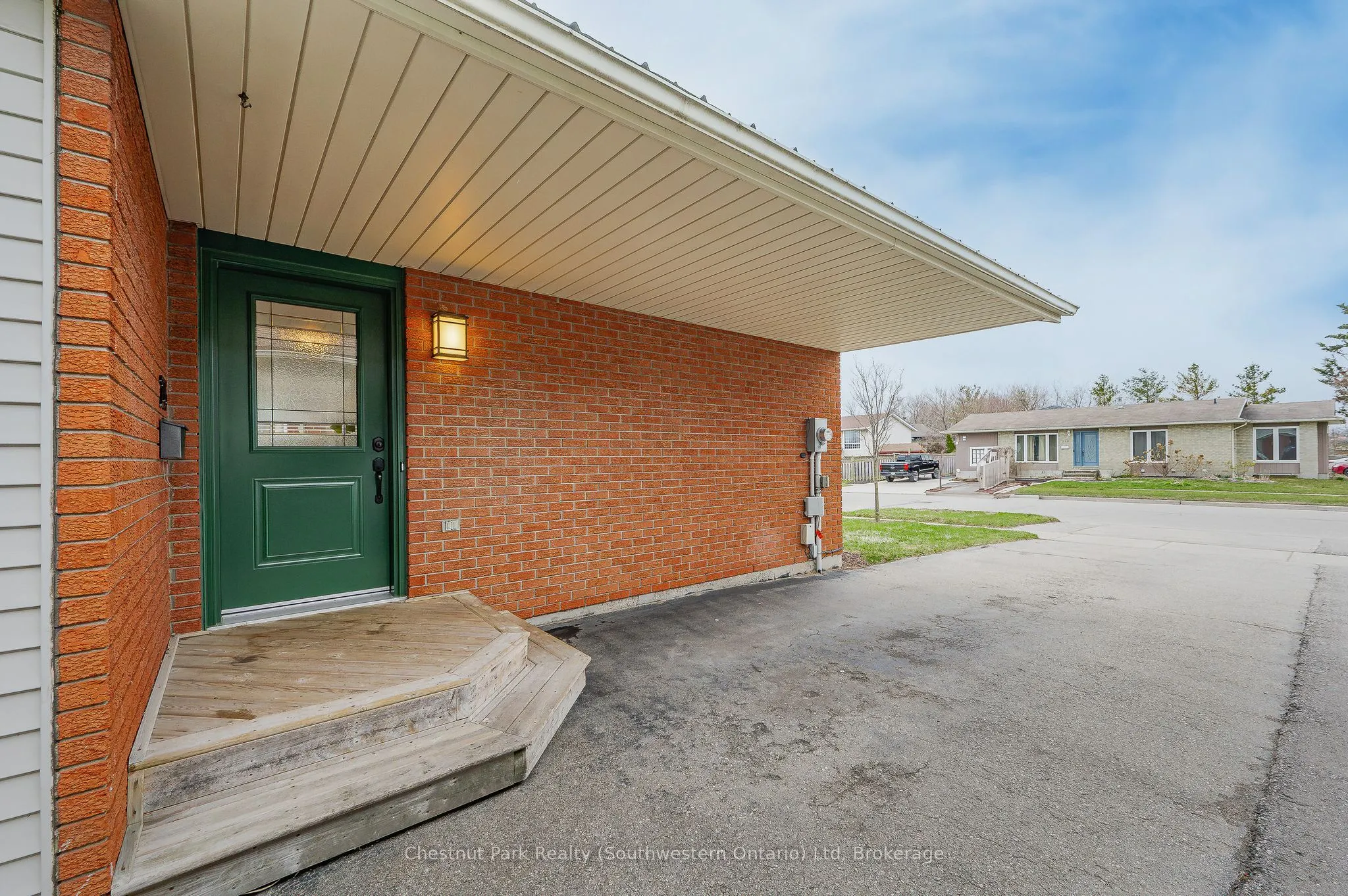 235 Auden Road