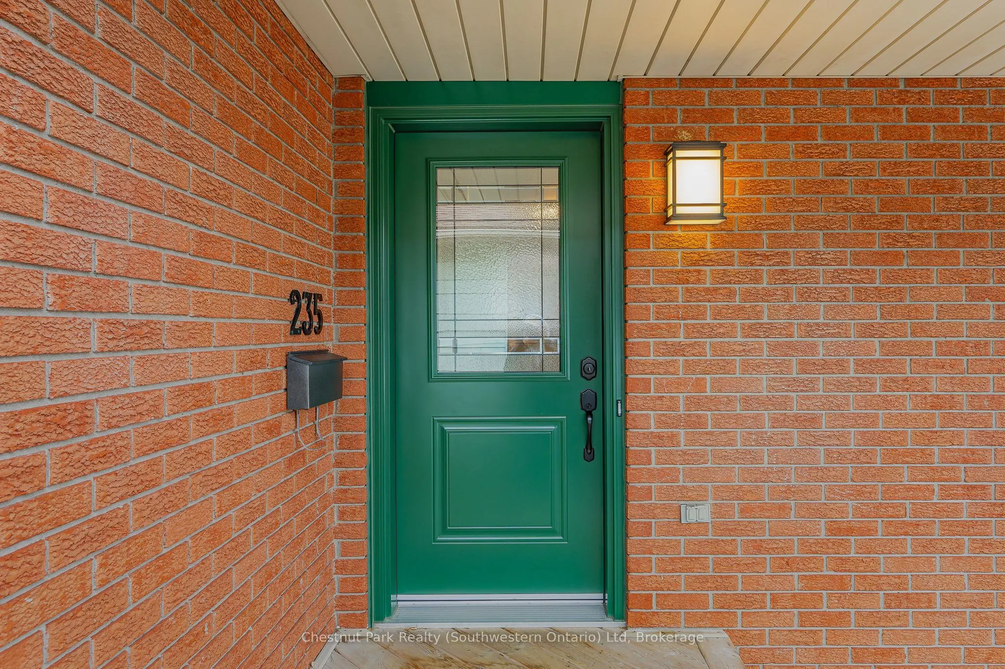 235 Auden Road