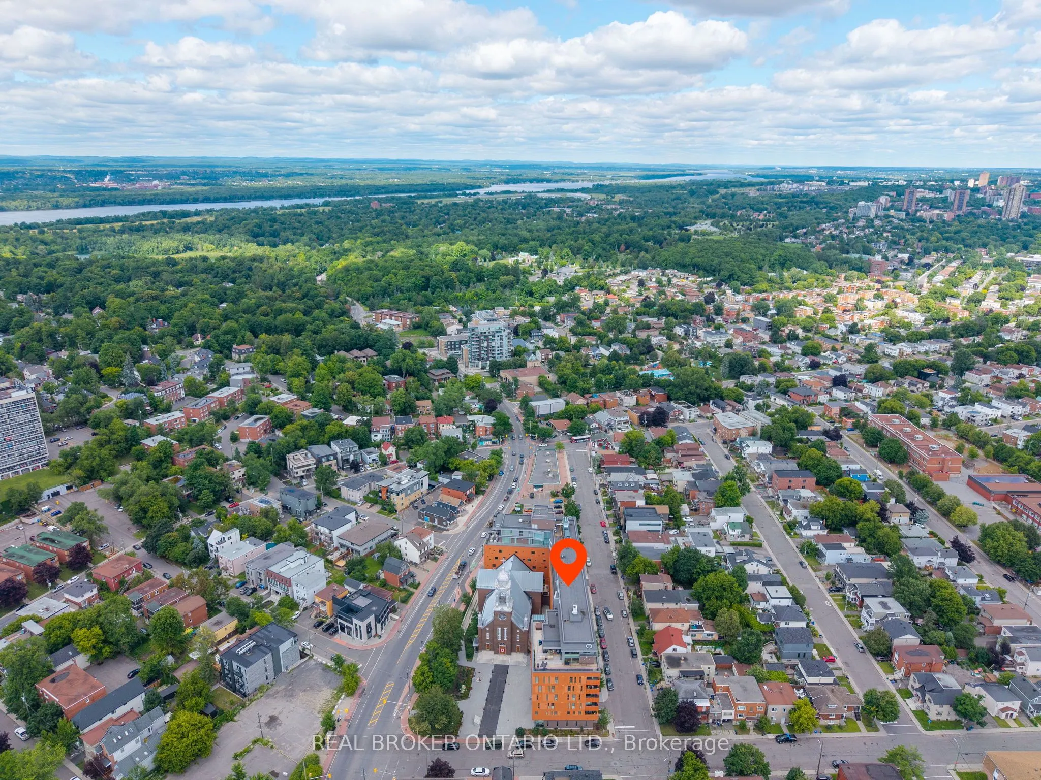 135 Barrette Street, #307