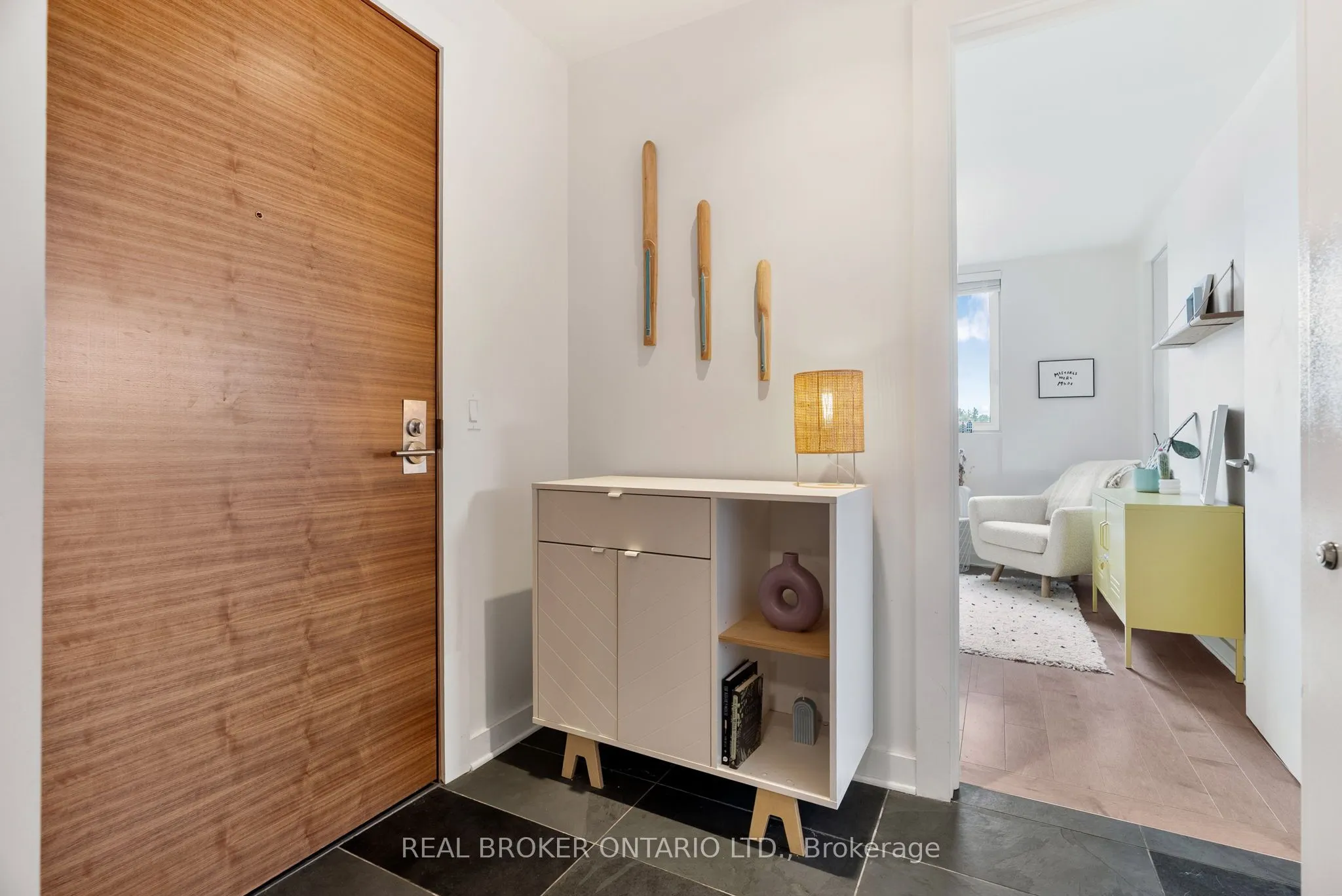135 Barrette Street, #307
