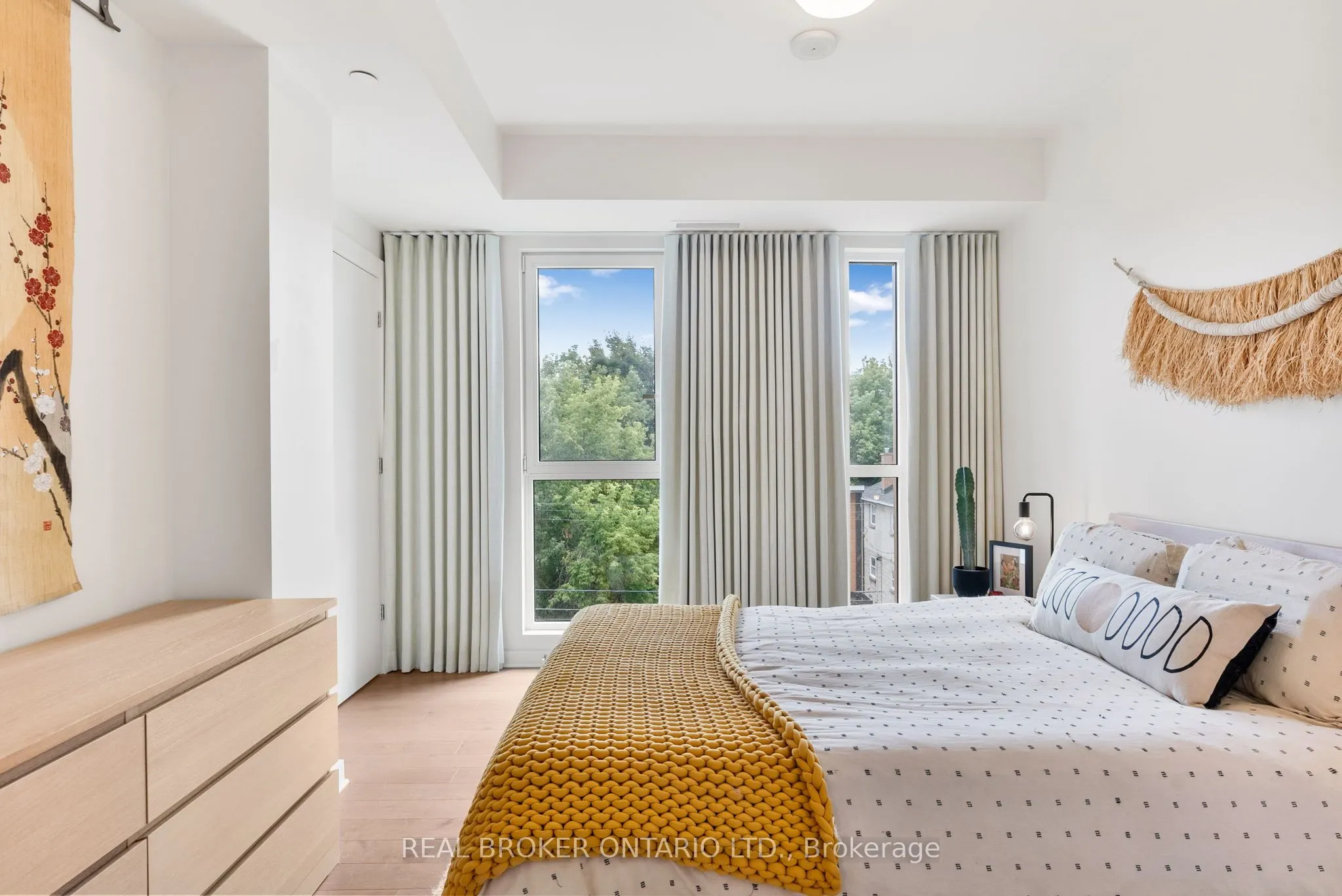 135 Barrette Street, #307