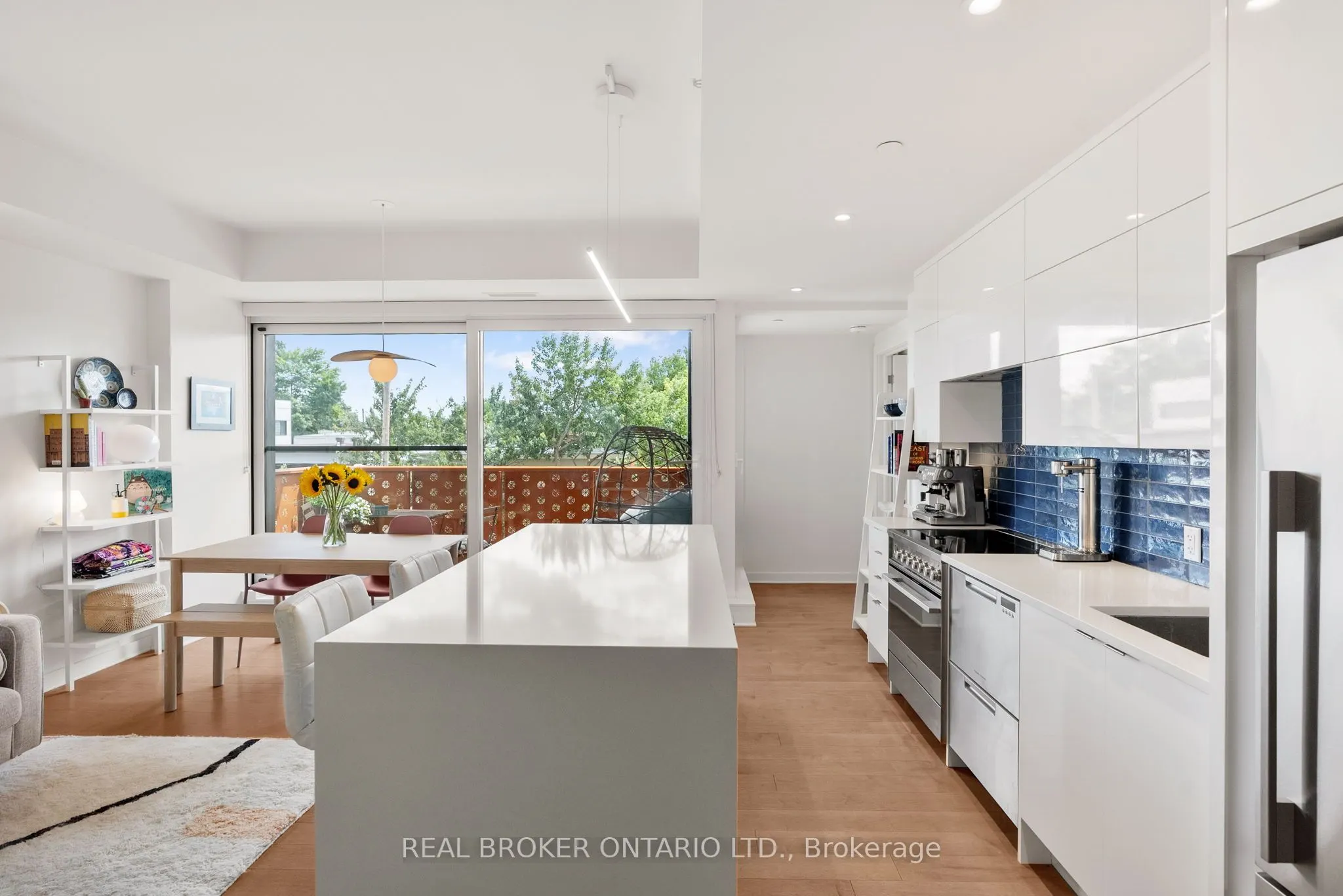 135 Barrette Street, #307