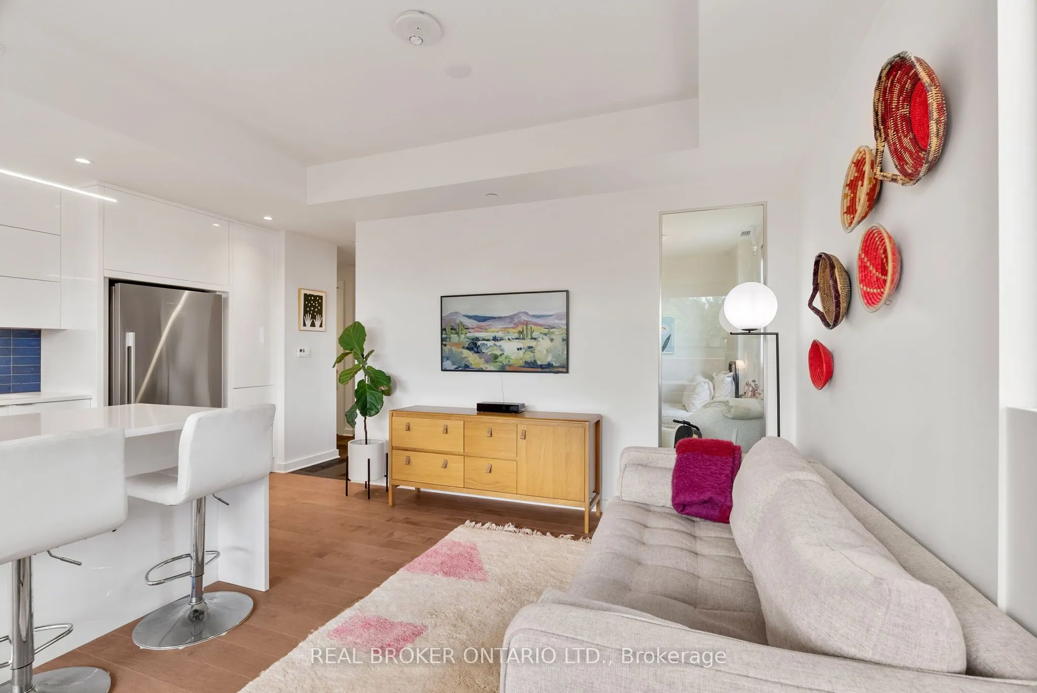 135 Barrette Street, #307