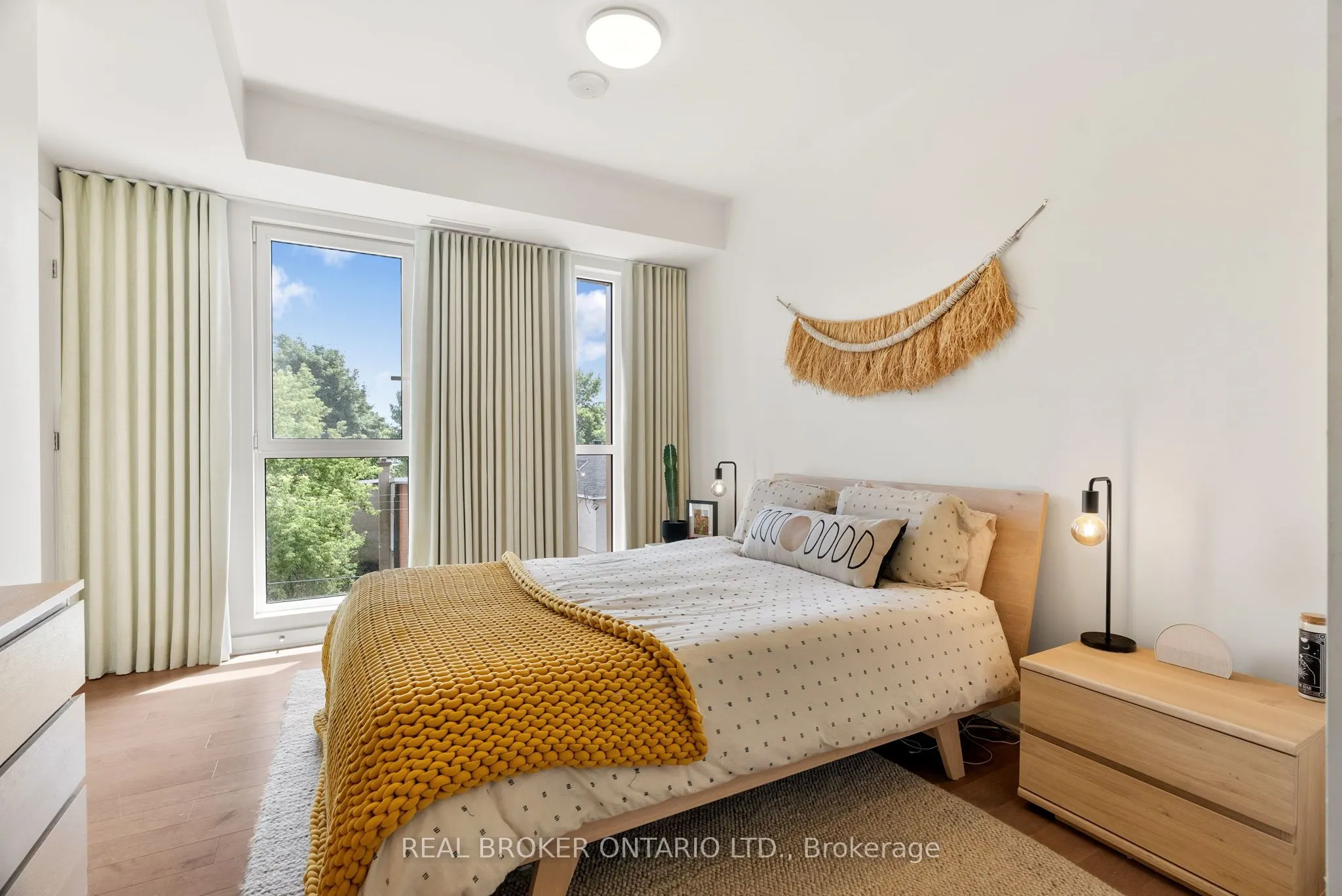 135 Barrette Street, #307
