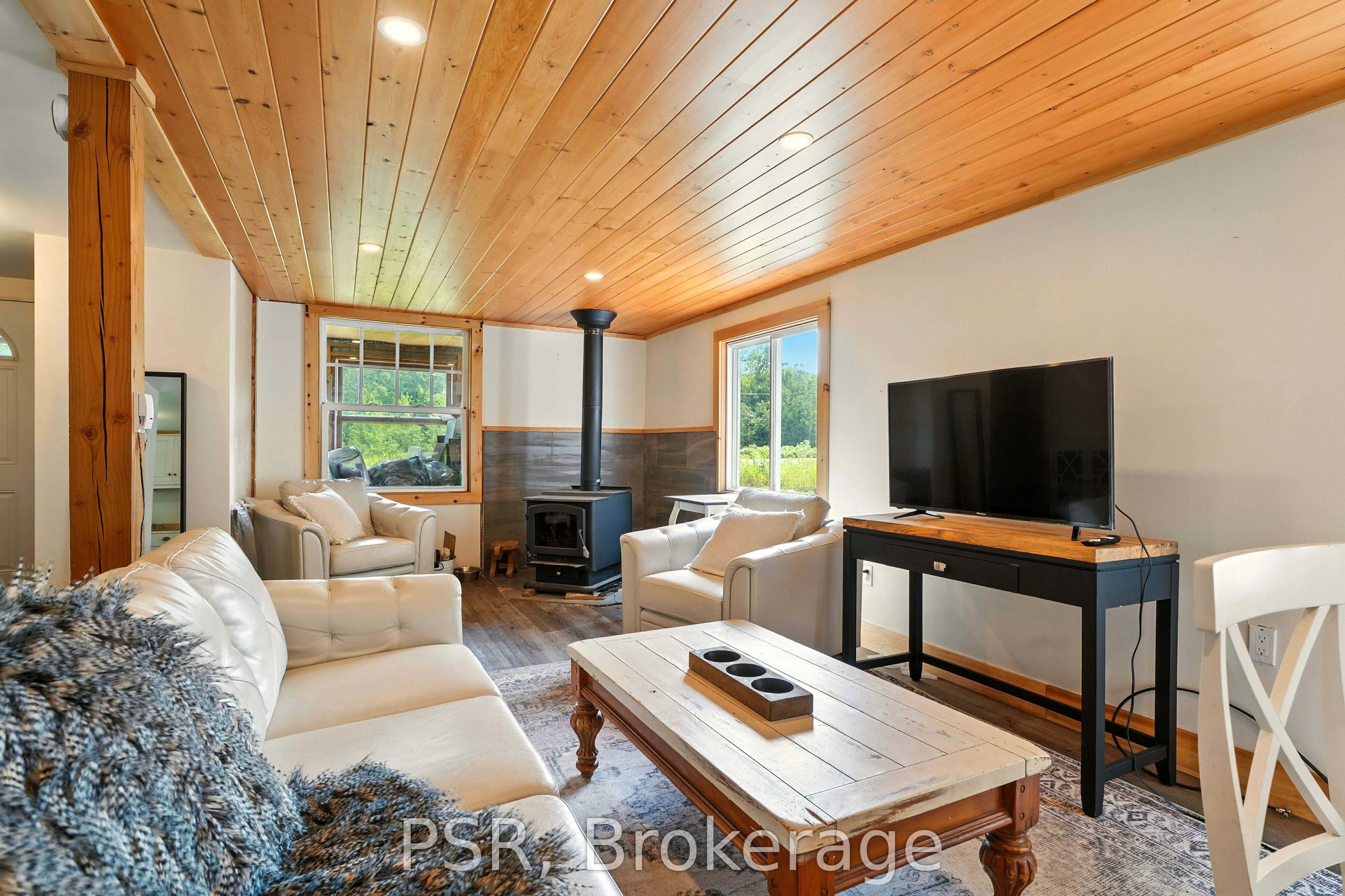 2676 Muskoka District 169 Road