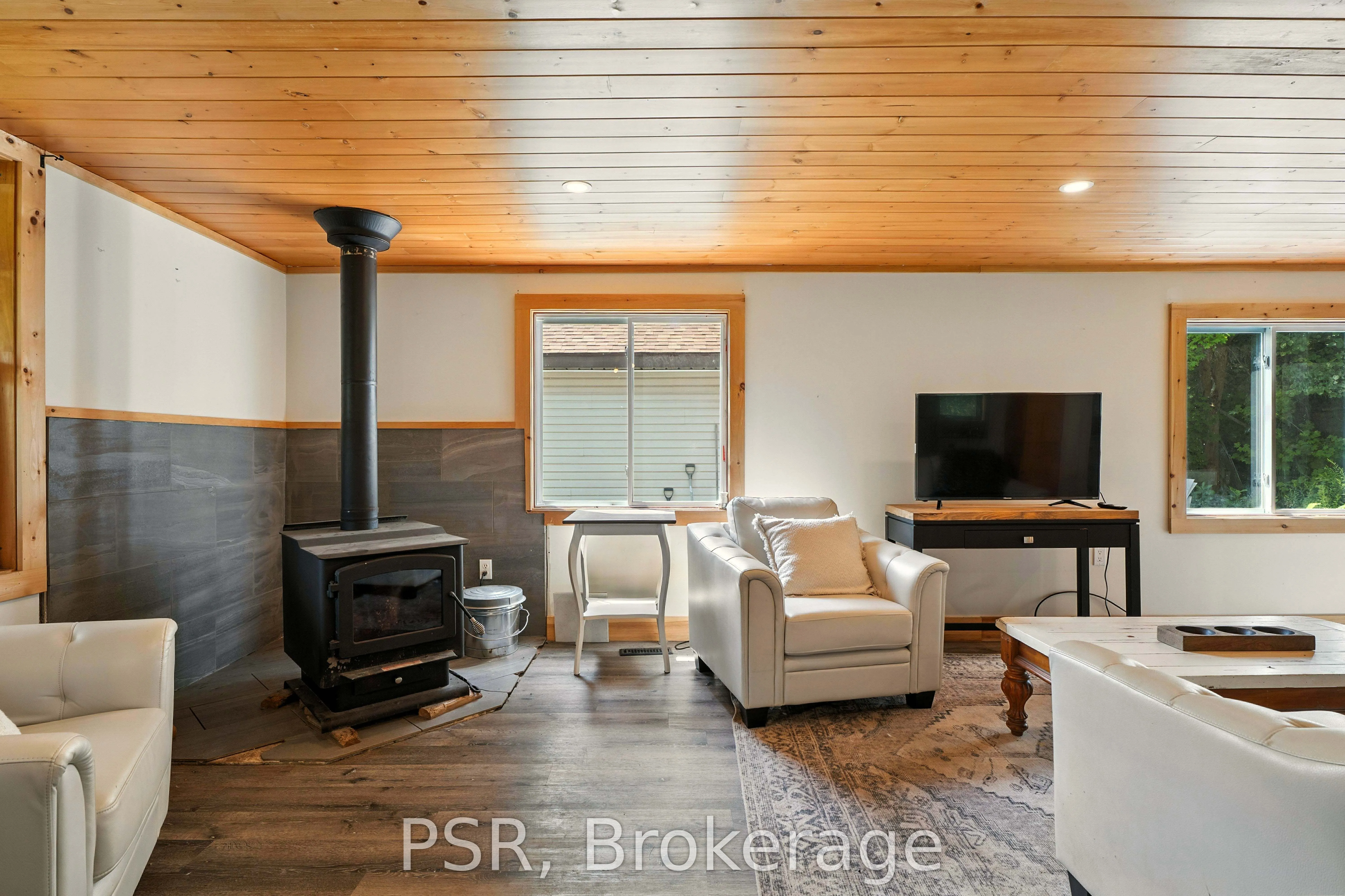 2676 Muskoka District 169 Road