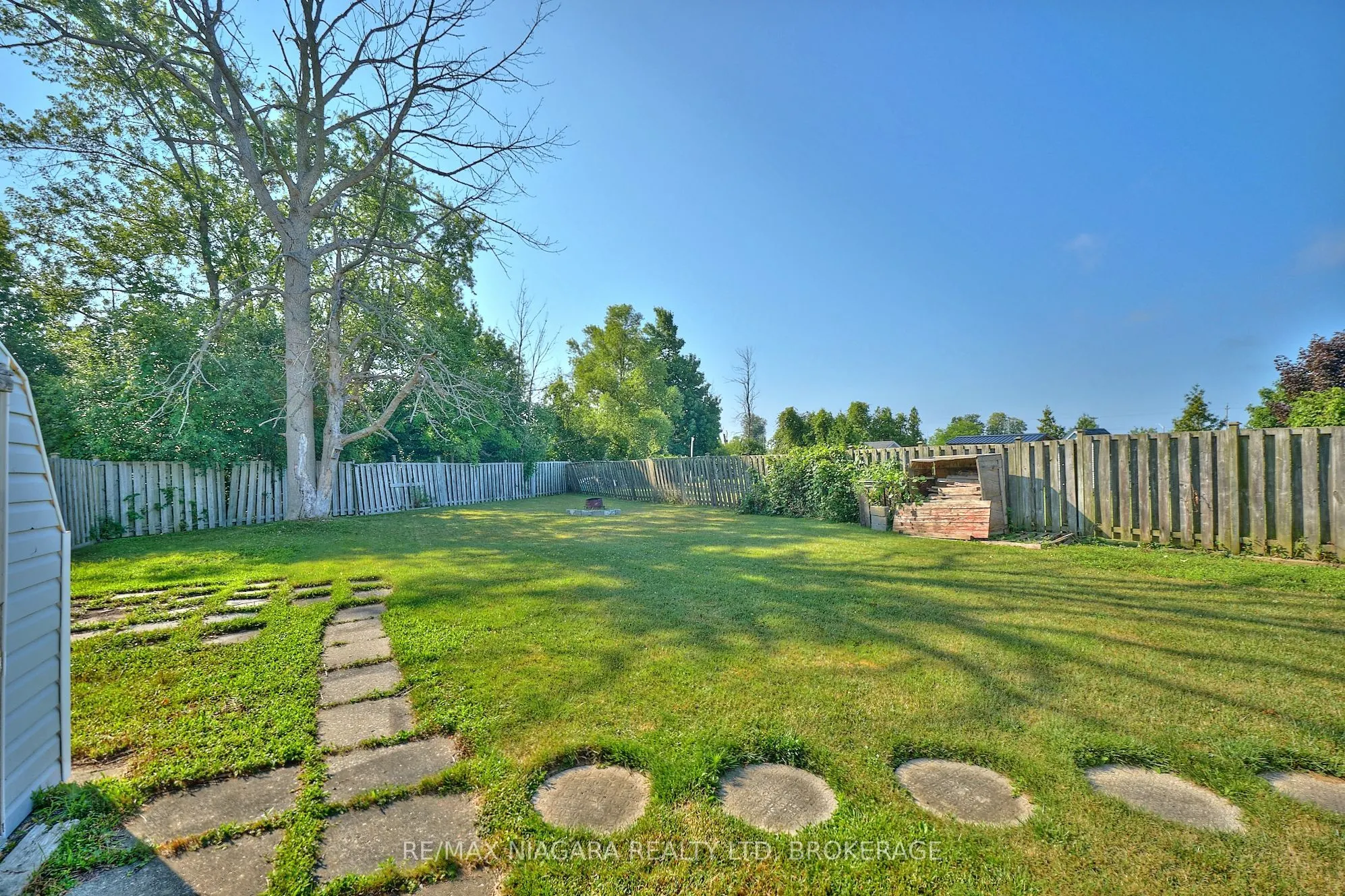 506 Walden Boulevard