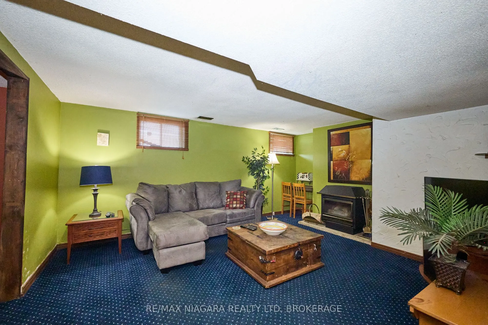 506 Walden Boulevard