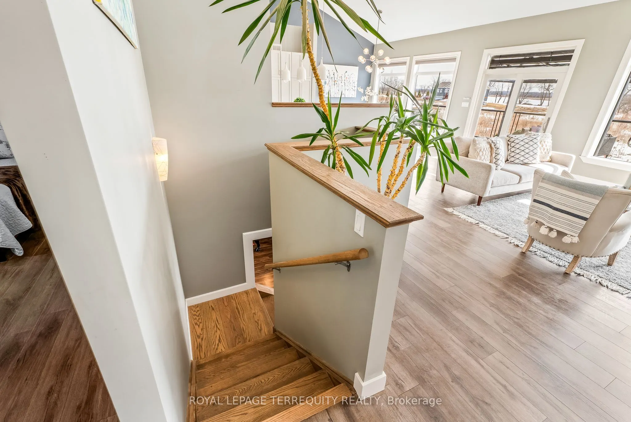 571 Catchmore Road