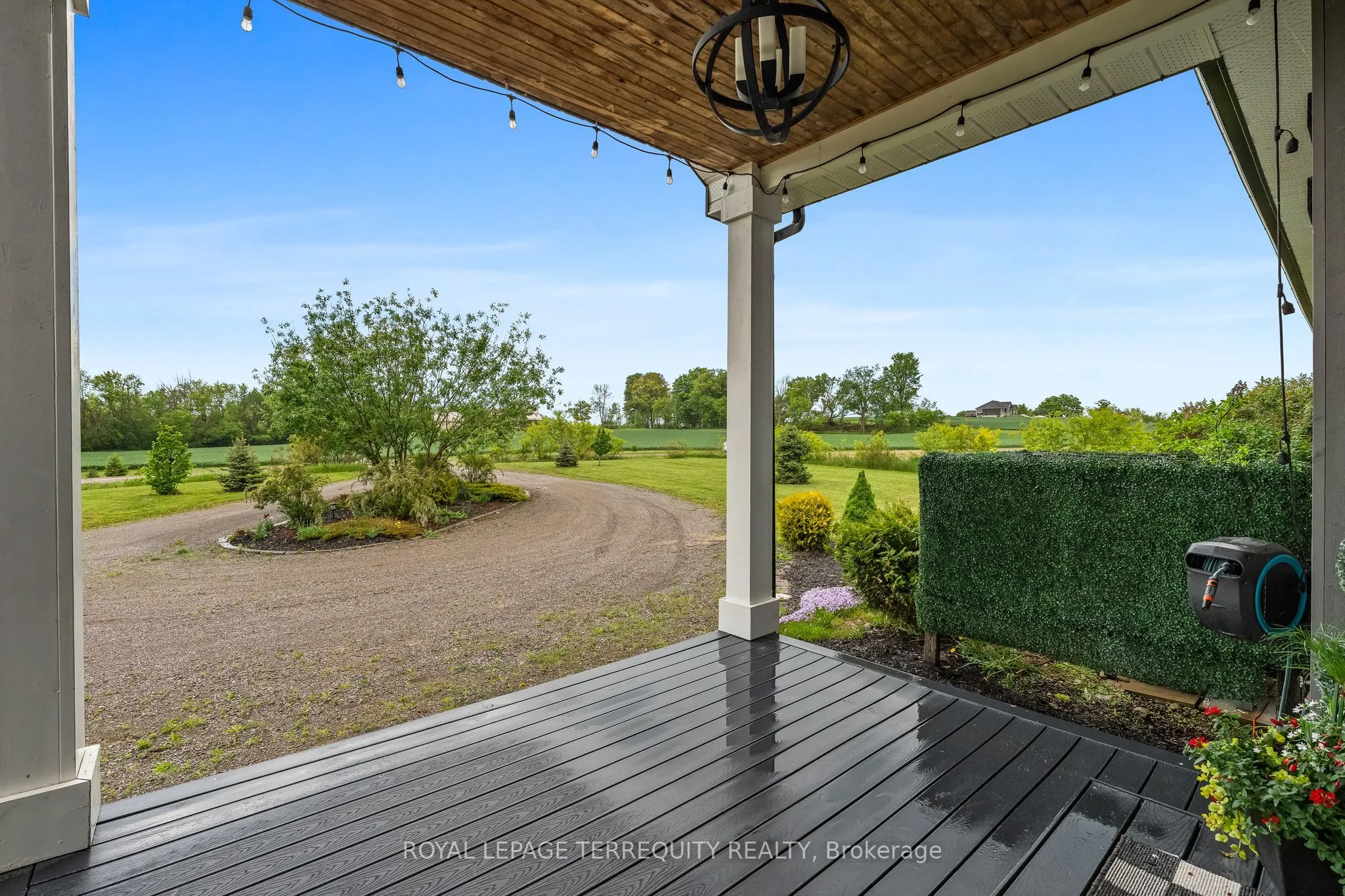 571 Catchmore Road