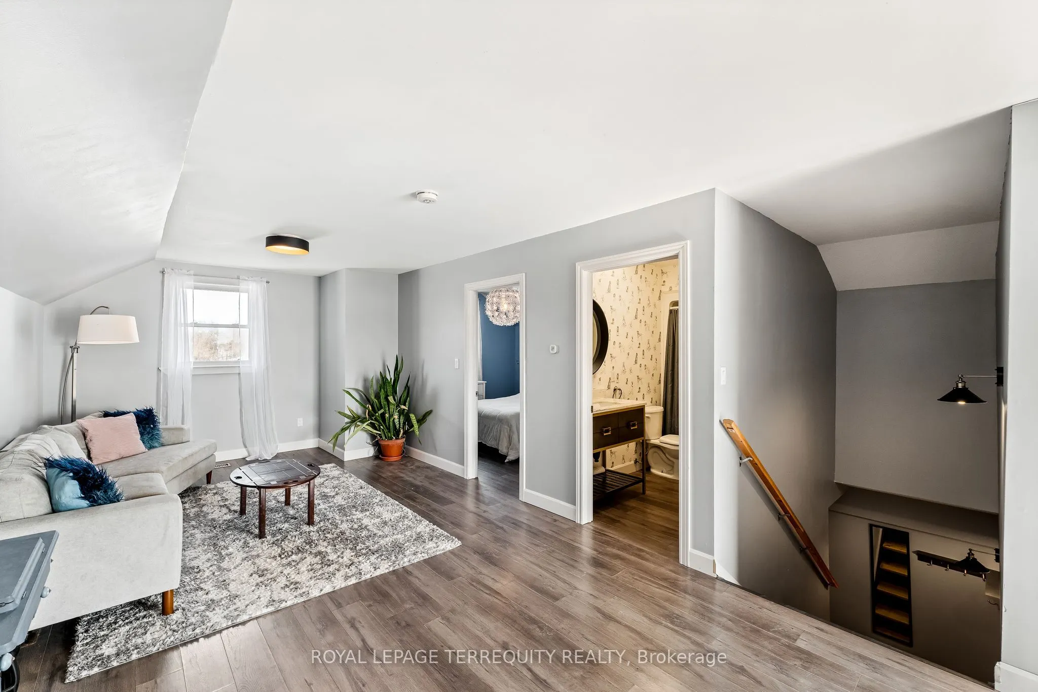 571 Catchmore Road