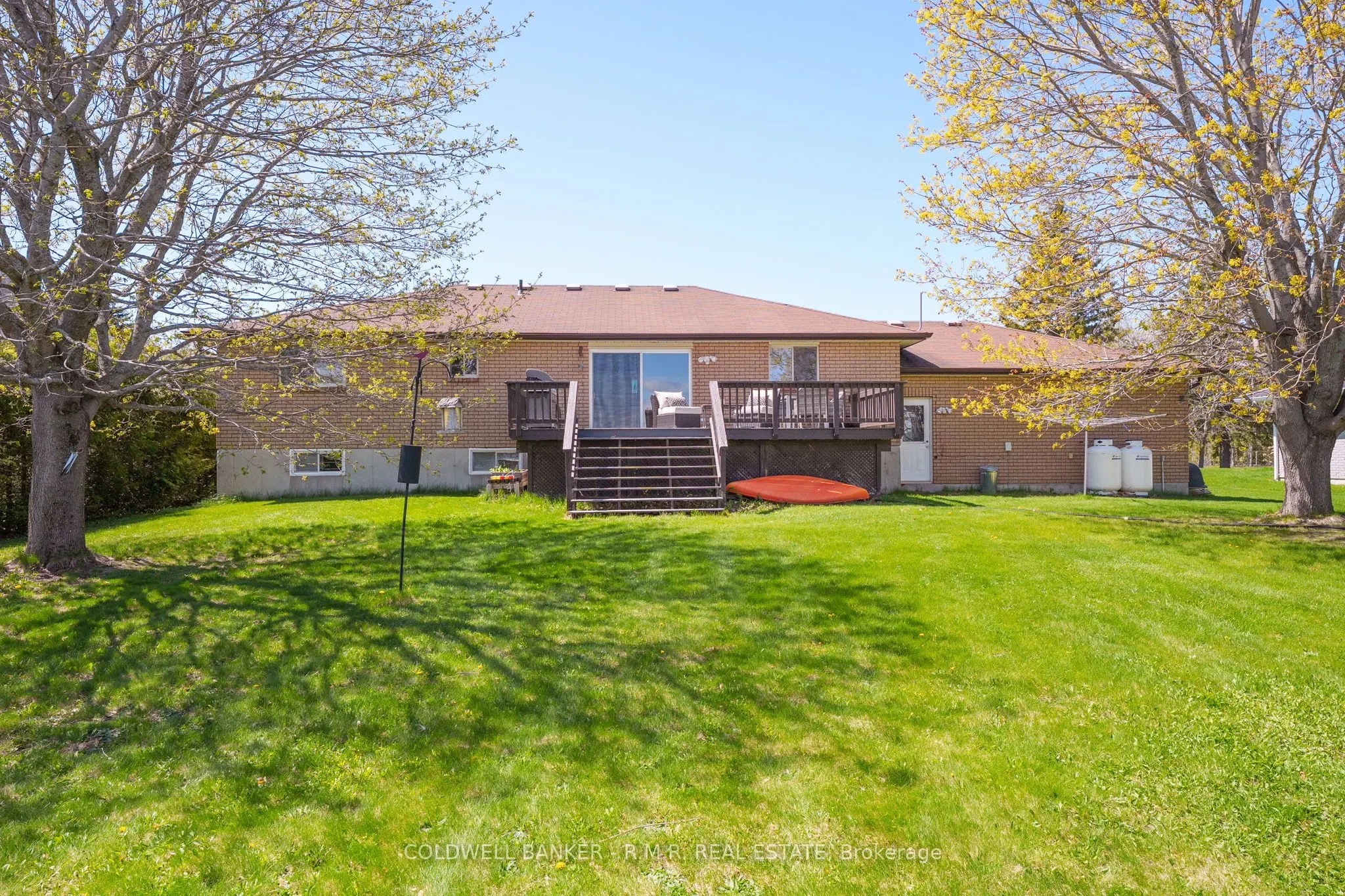 84 Pinewood Boulevard