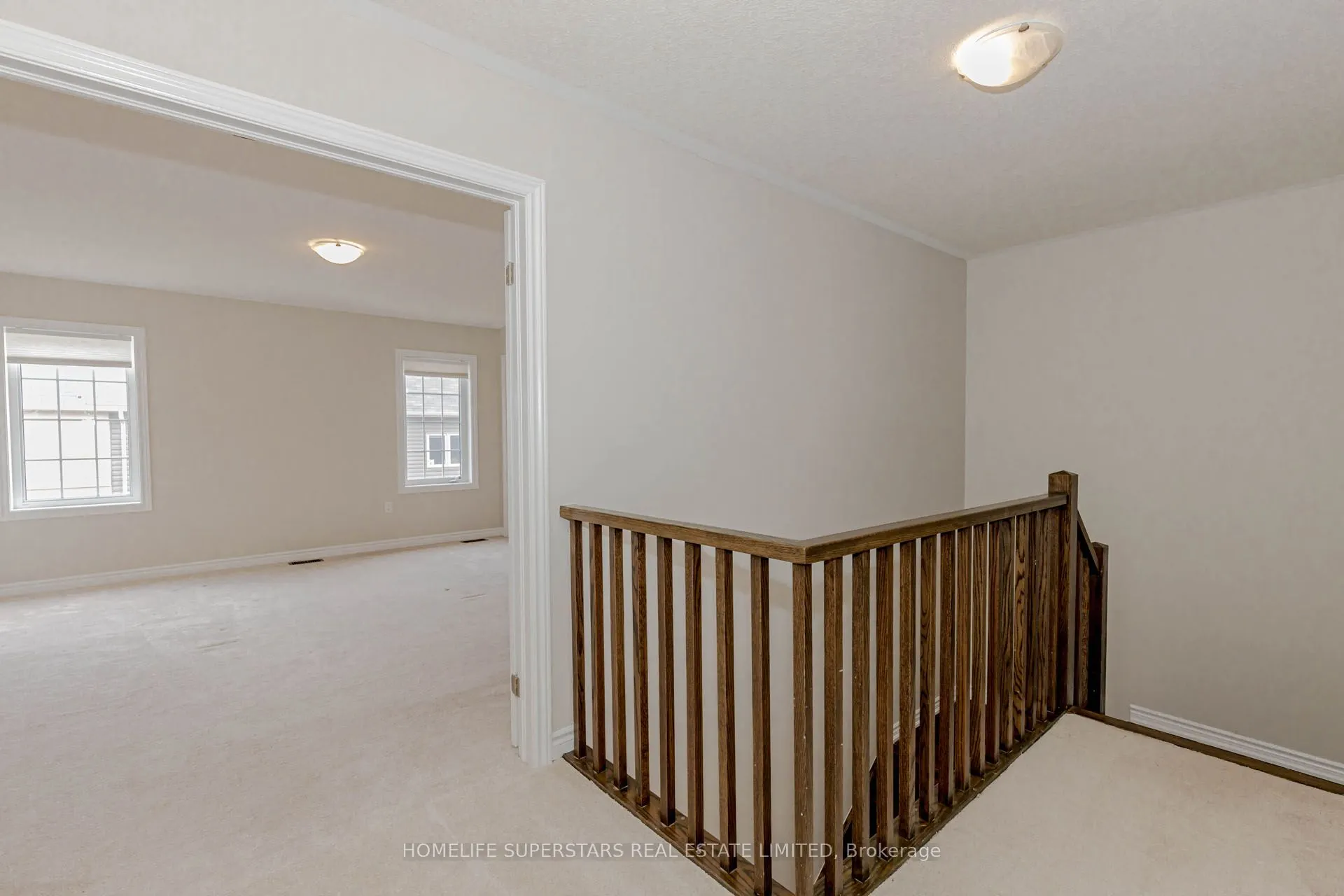 10 Macklin Street