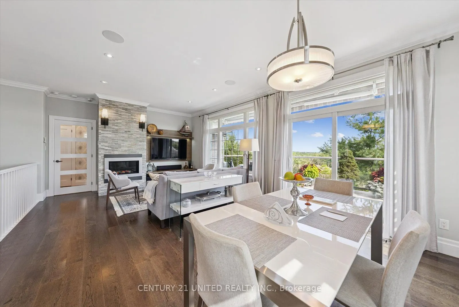 301 Carnegie Avenue, #155