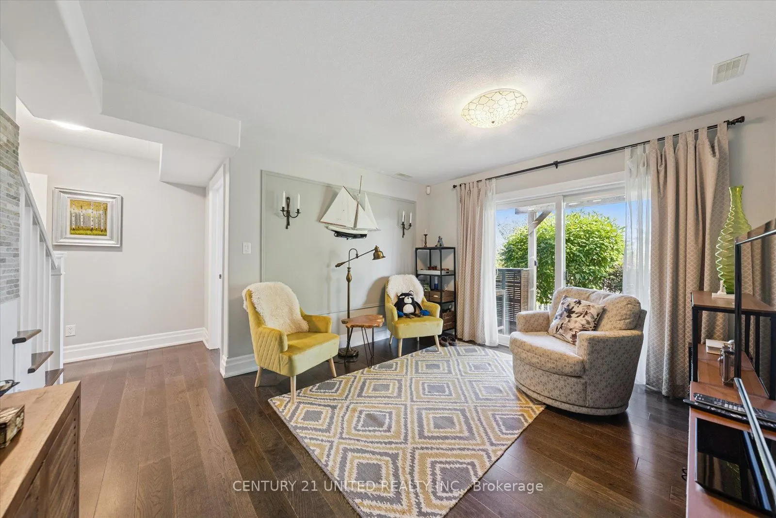 301 Carnegie Avenue, #155