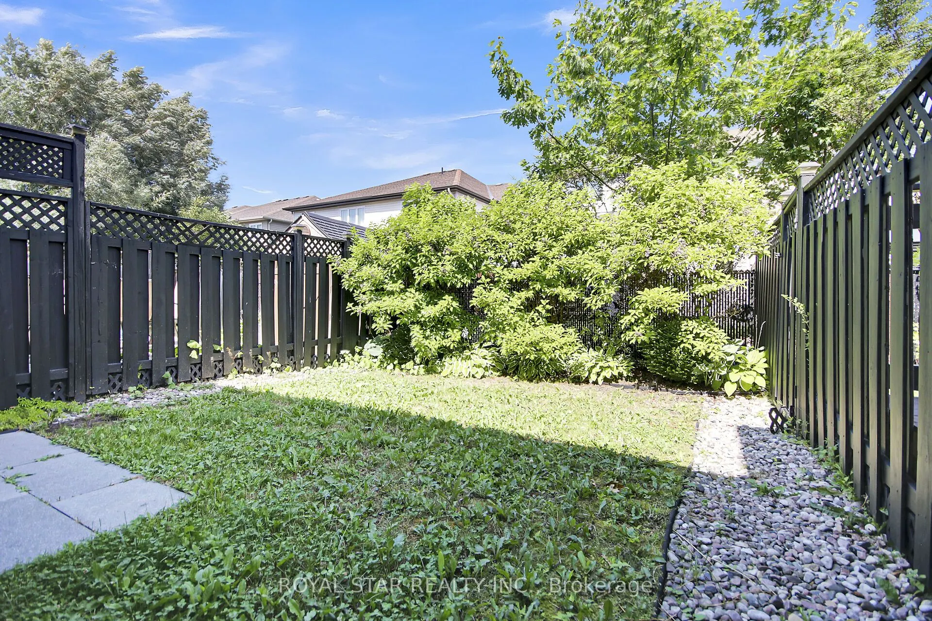 345 Widgeon Way