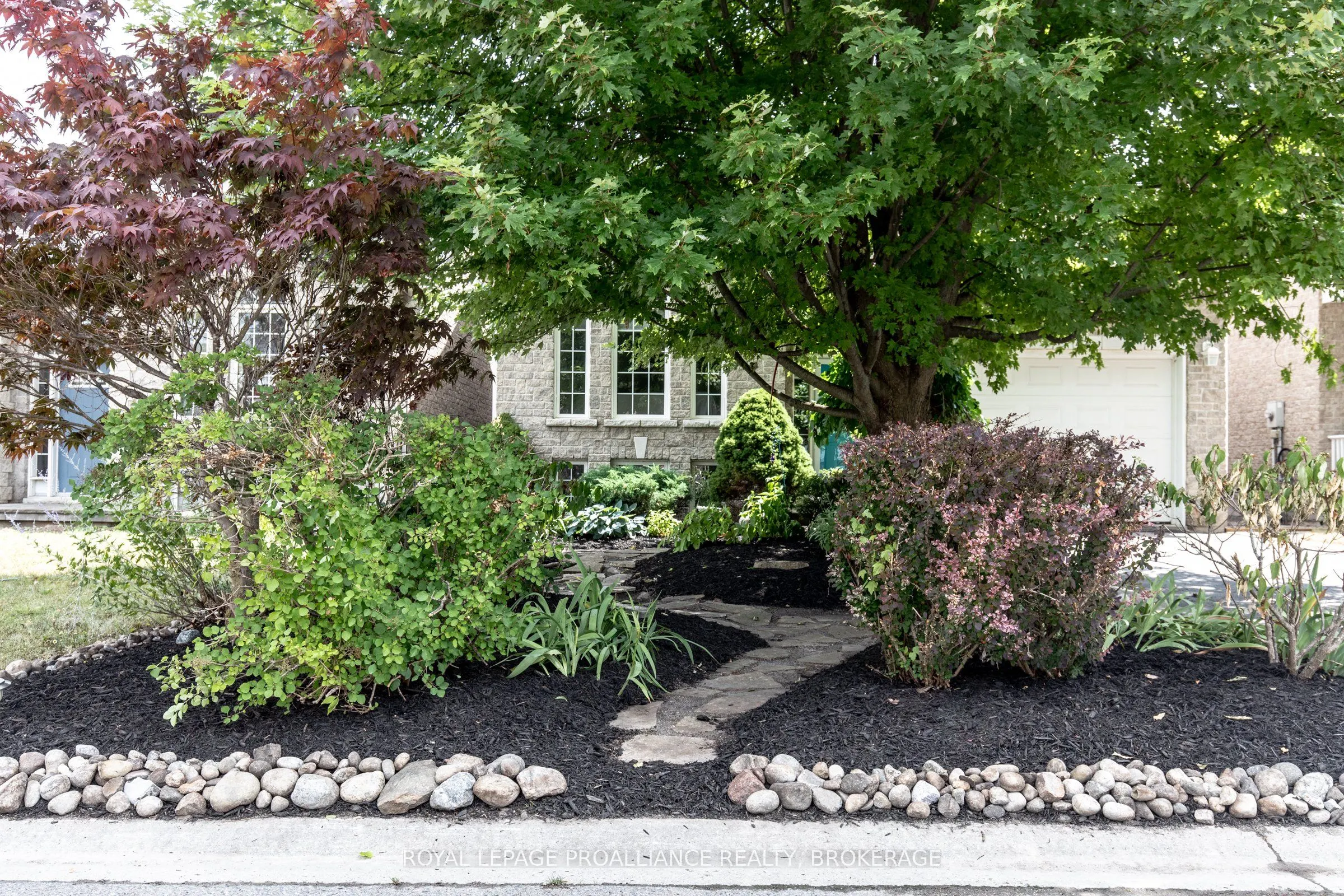 440 Weston Crescent
