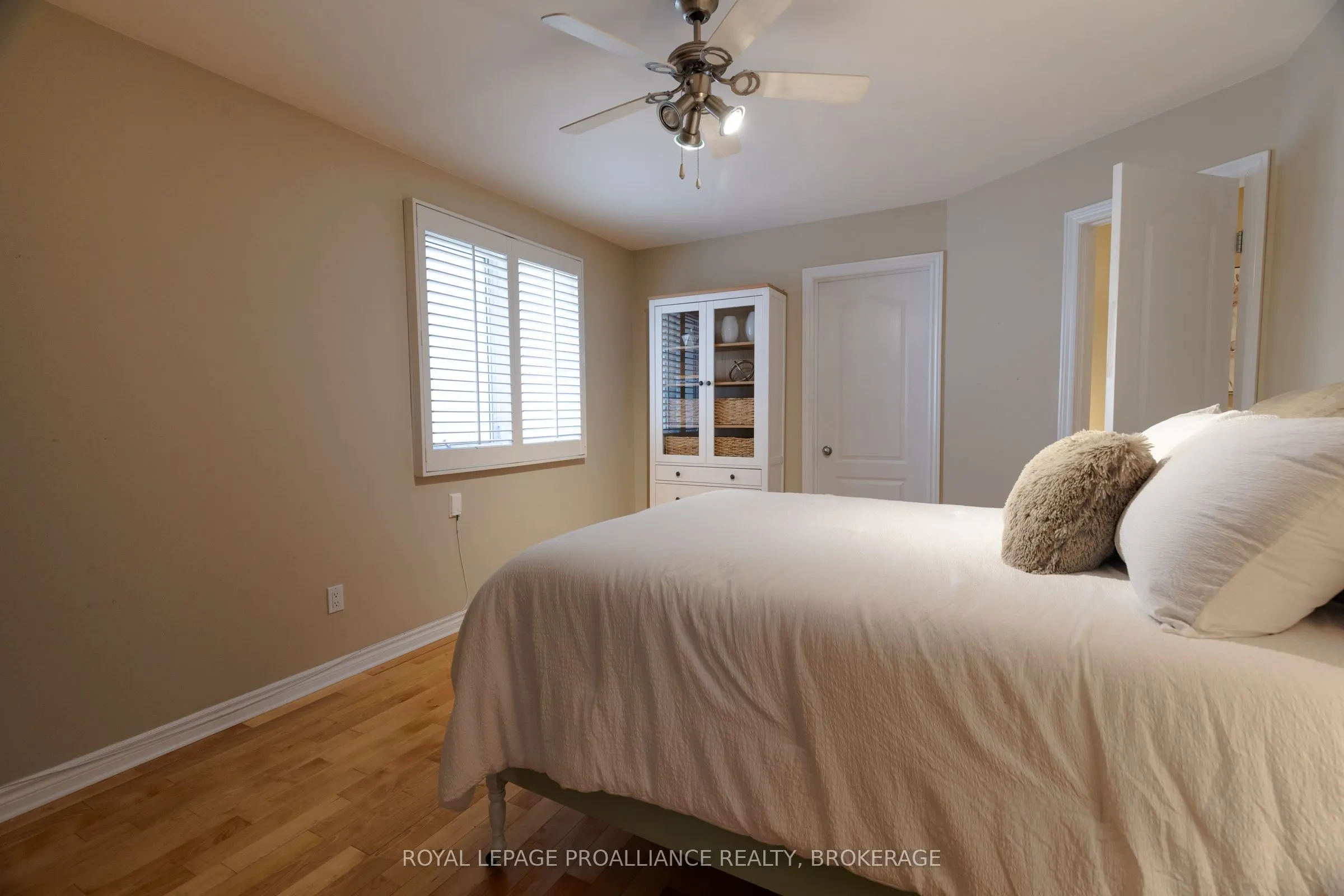 440 Weston Crescent