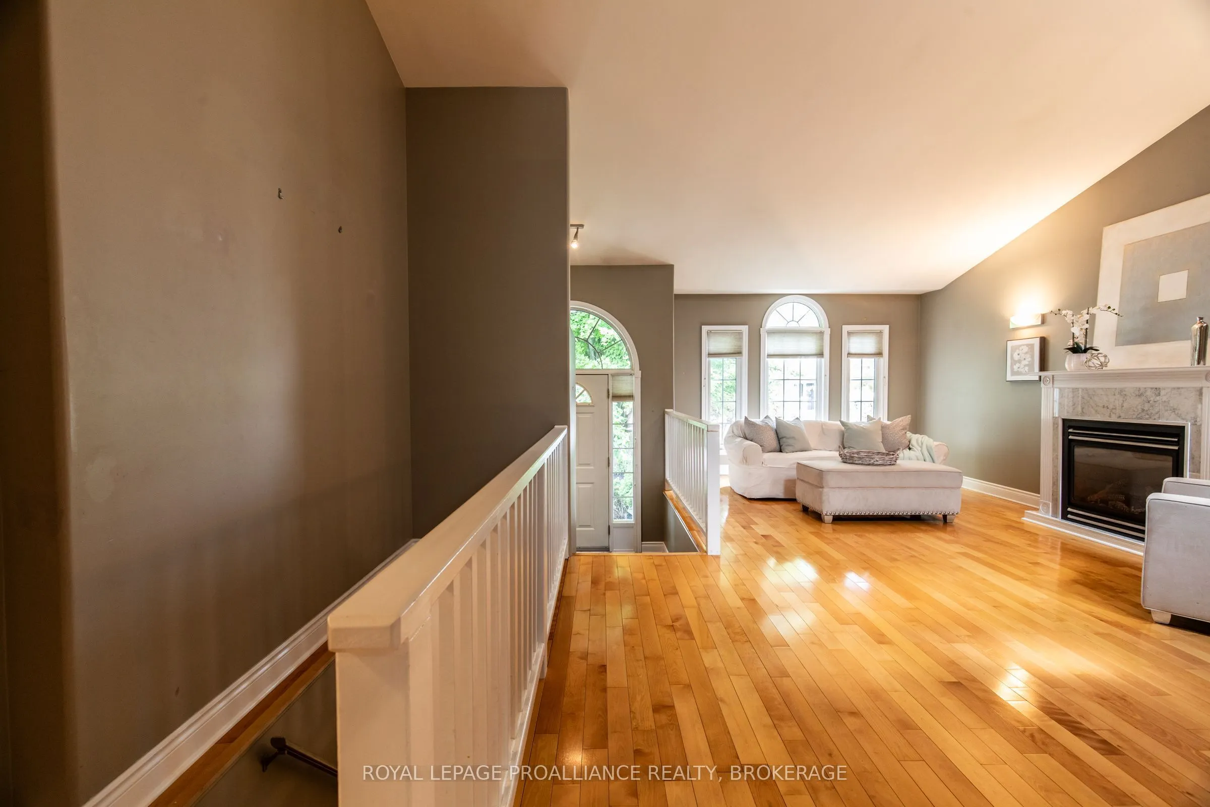 440 Weston Crescent