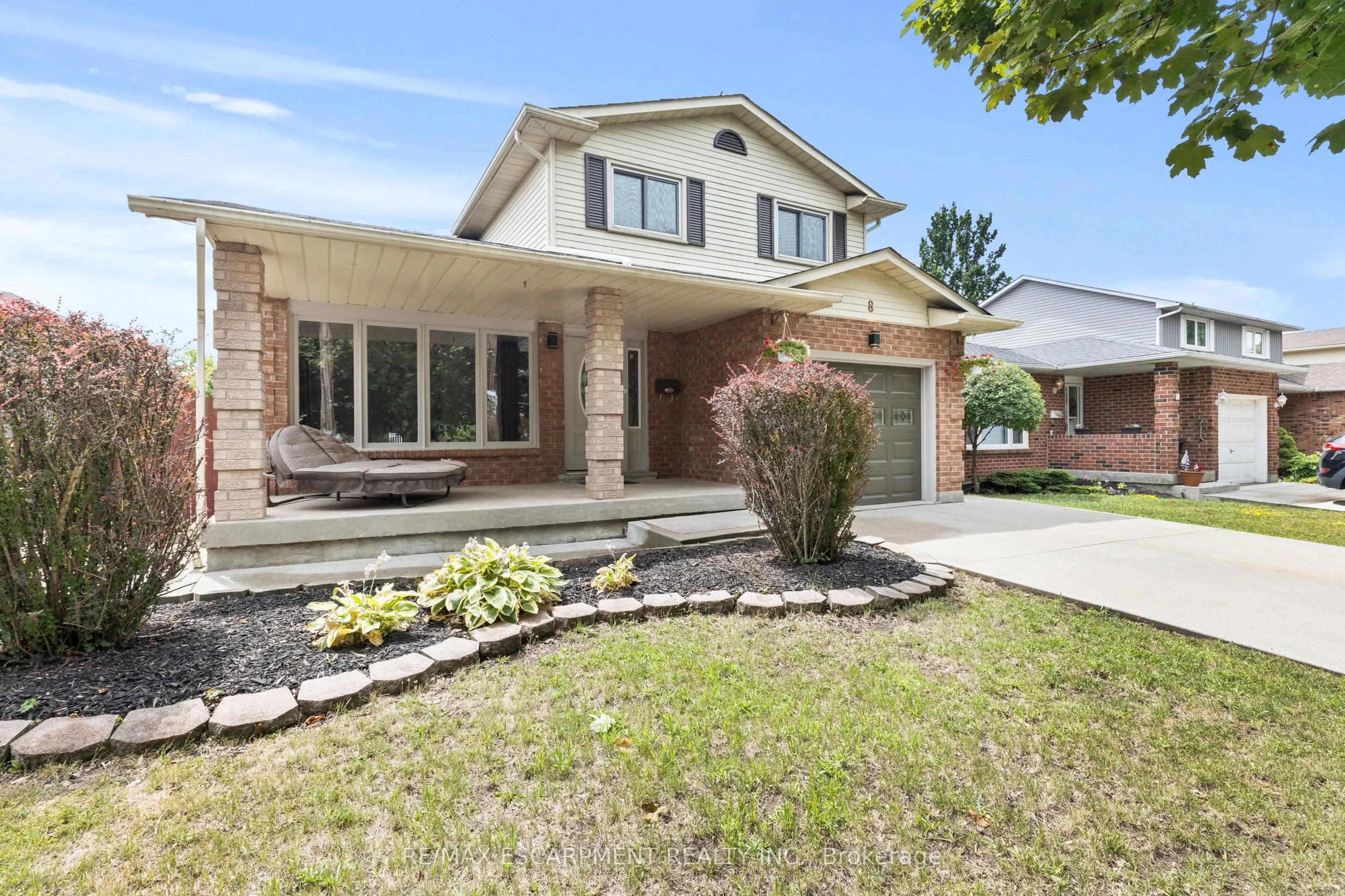8 Coleman Court